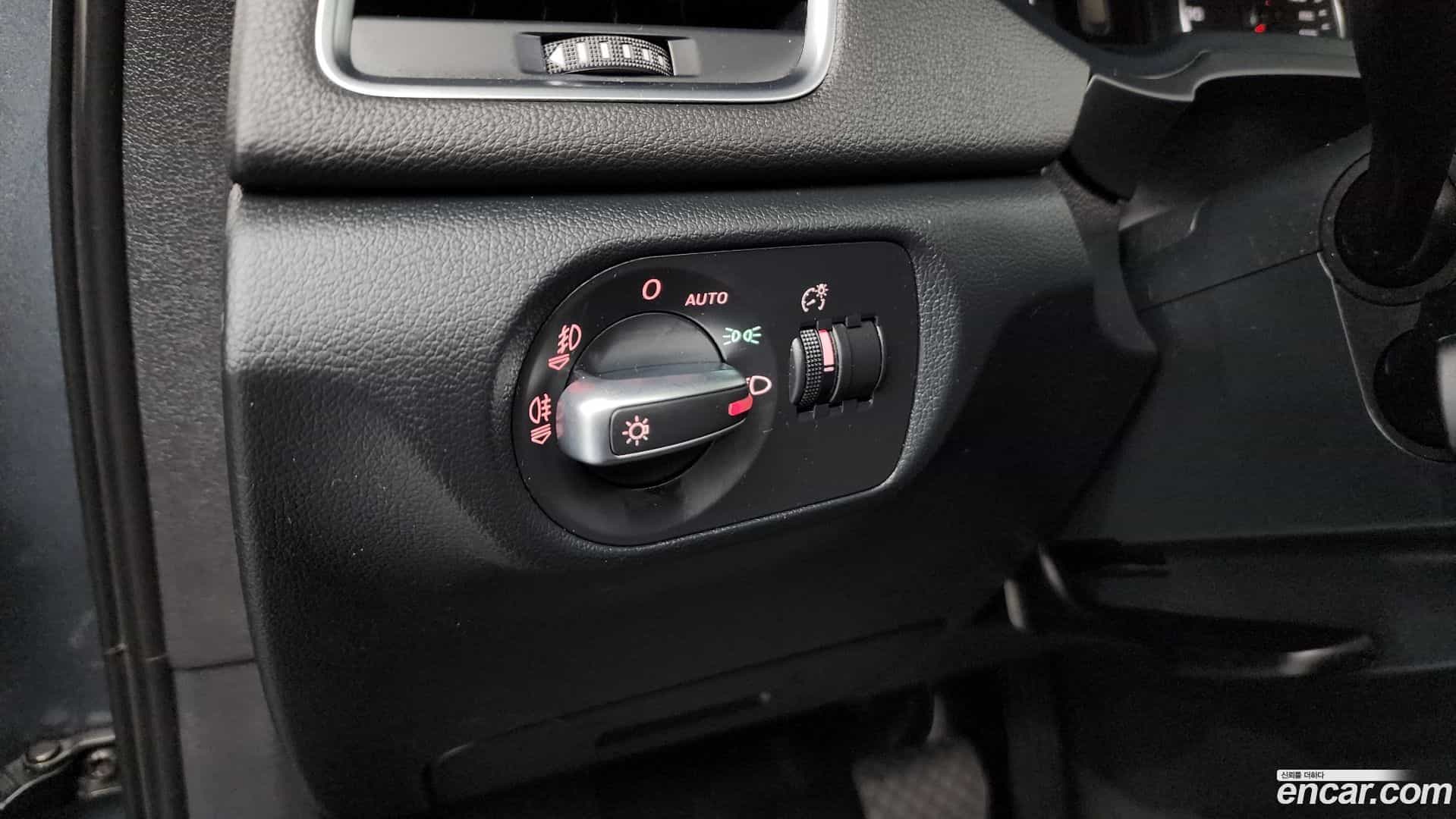 Q3 Audi 2013.0-OPTION-018