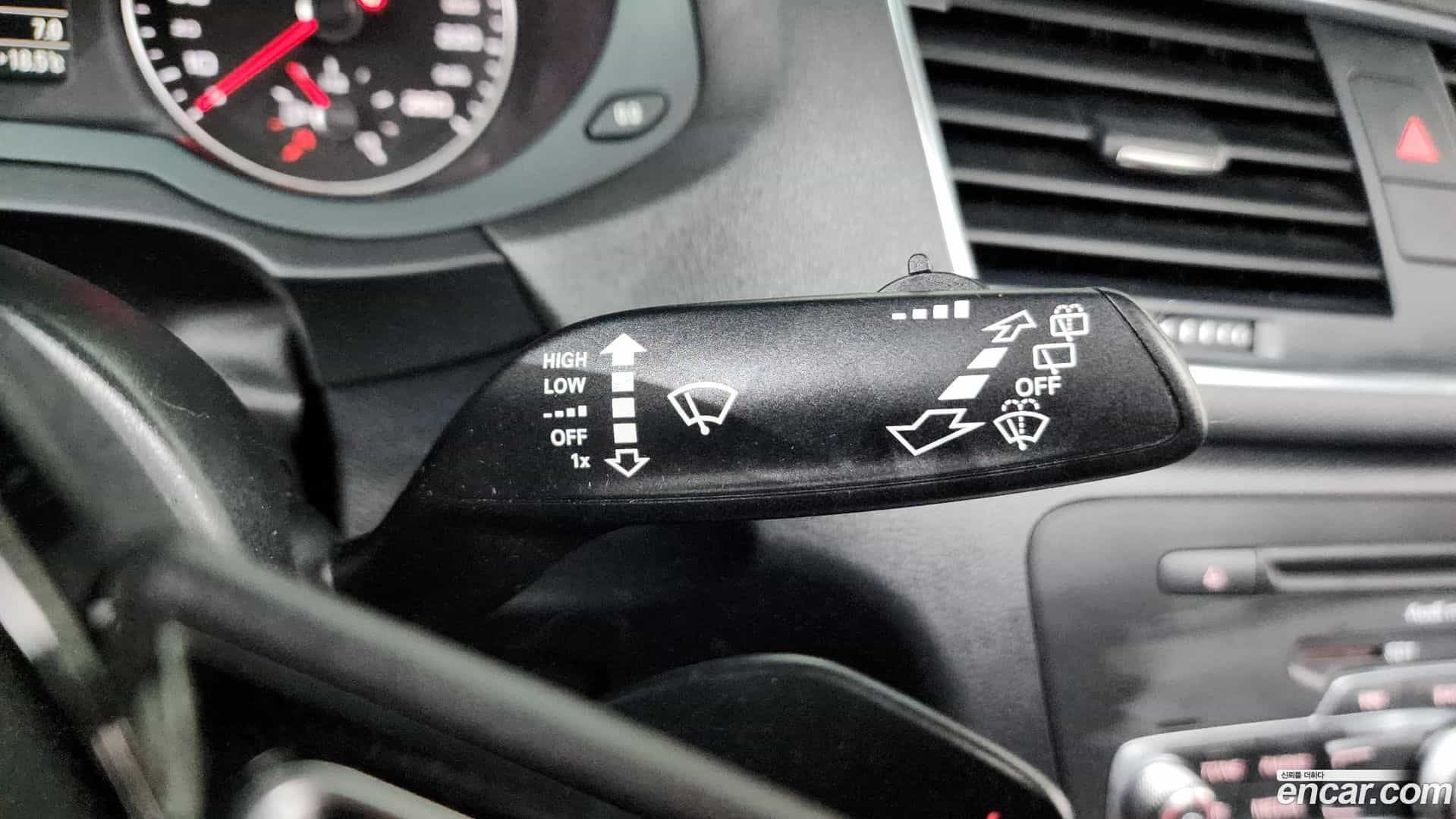 Q3 Audi 2013.0-OPTION-019