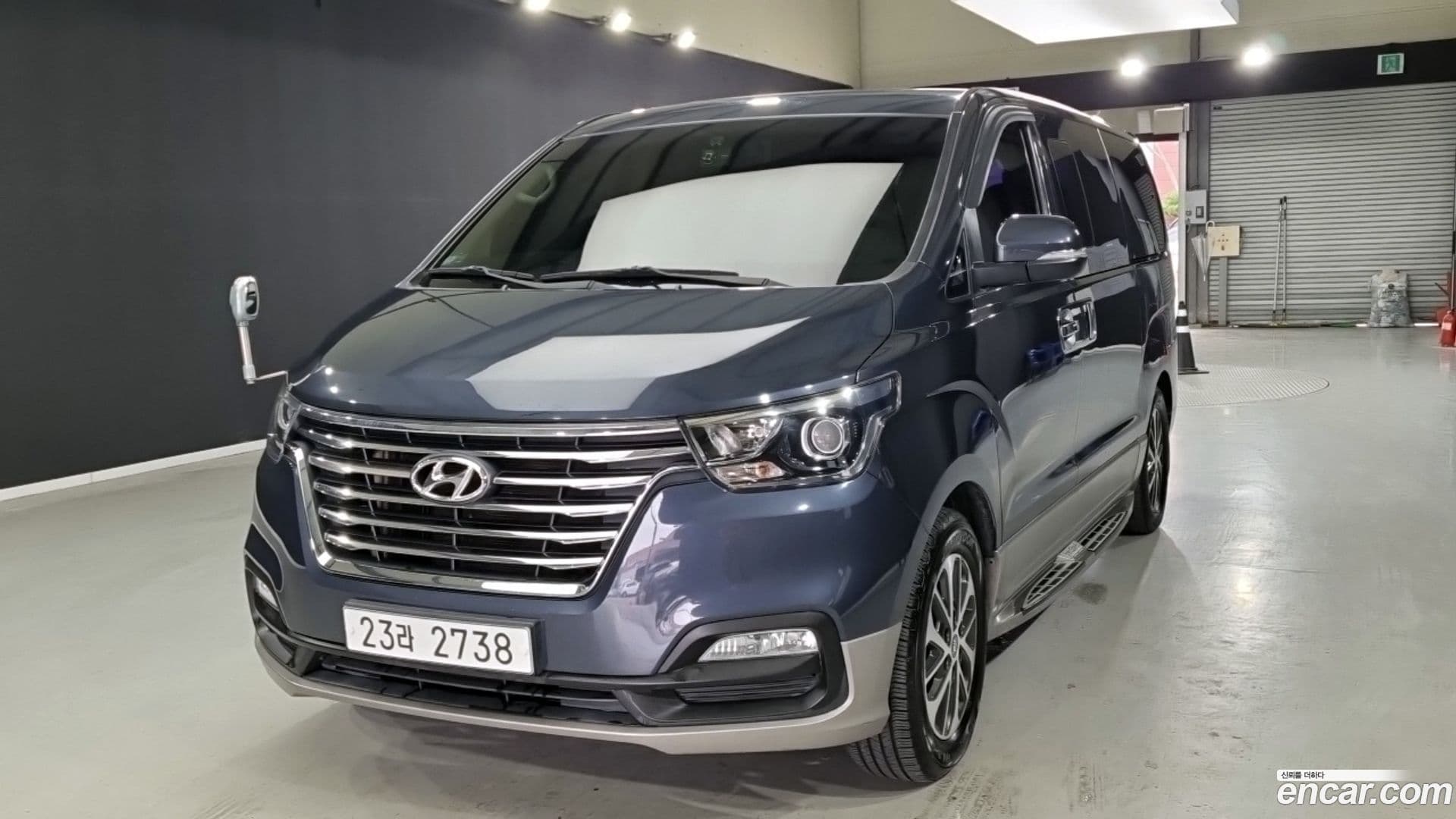 Main__Slider__Photo:Starex Hyundai 2018.5-0