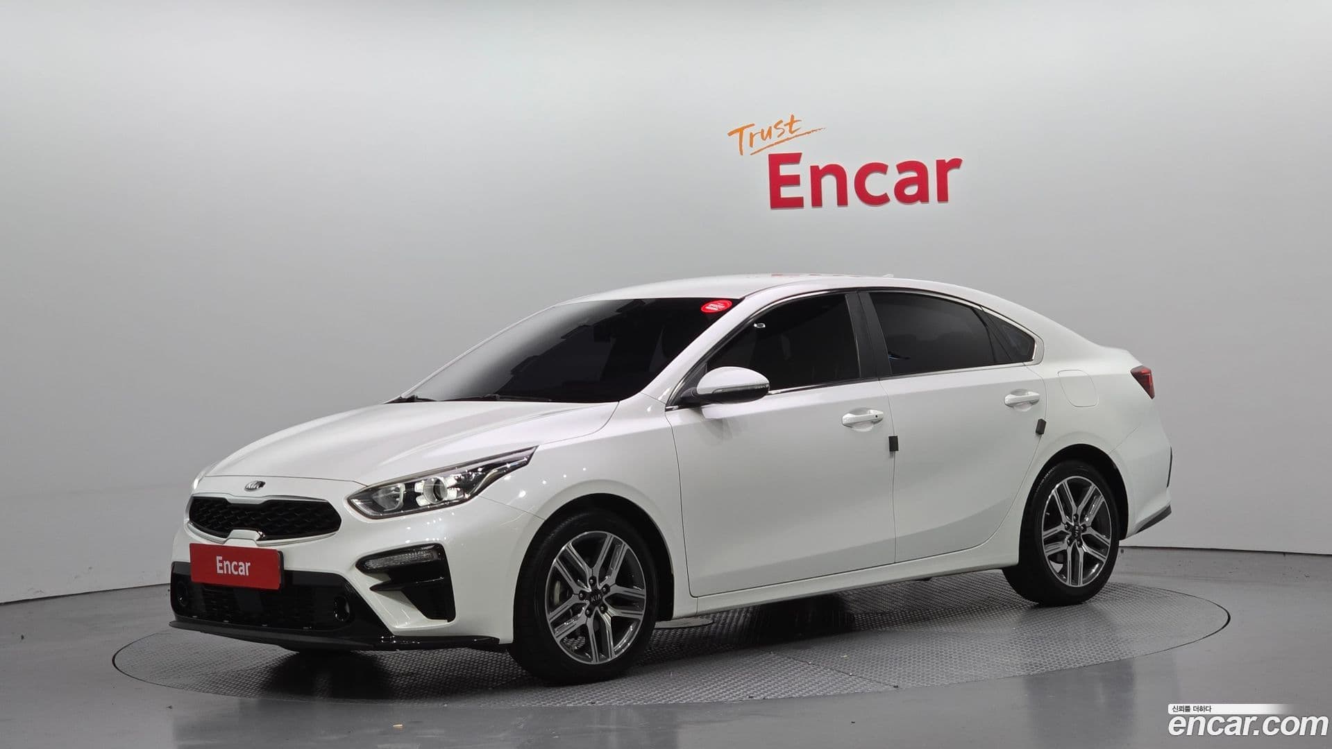 Main__Slider__Photo:K3 Kia 2019.2-0