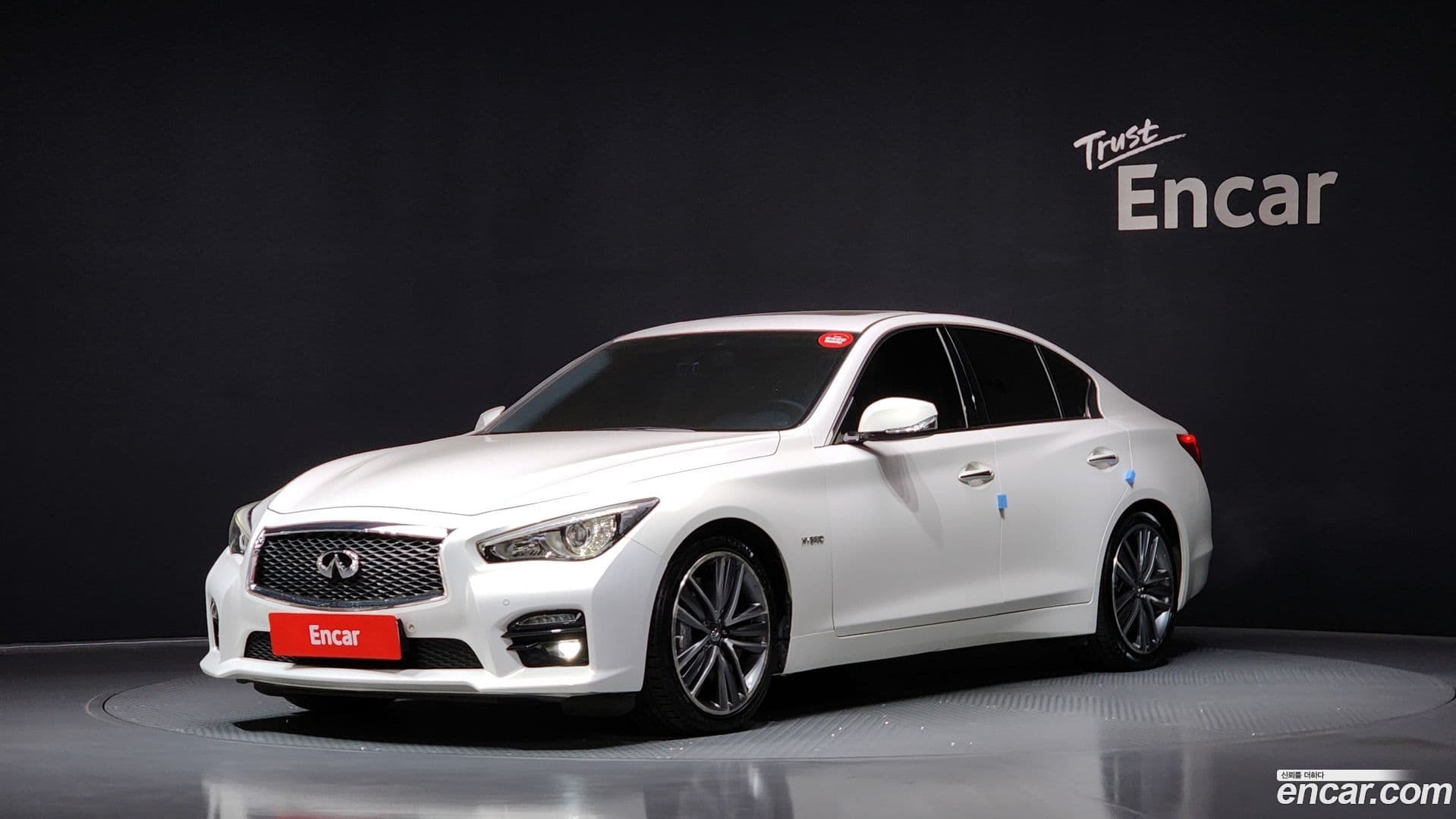 Main__Slider__Photo:Q50 Infiniti 2015.10-0