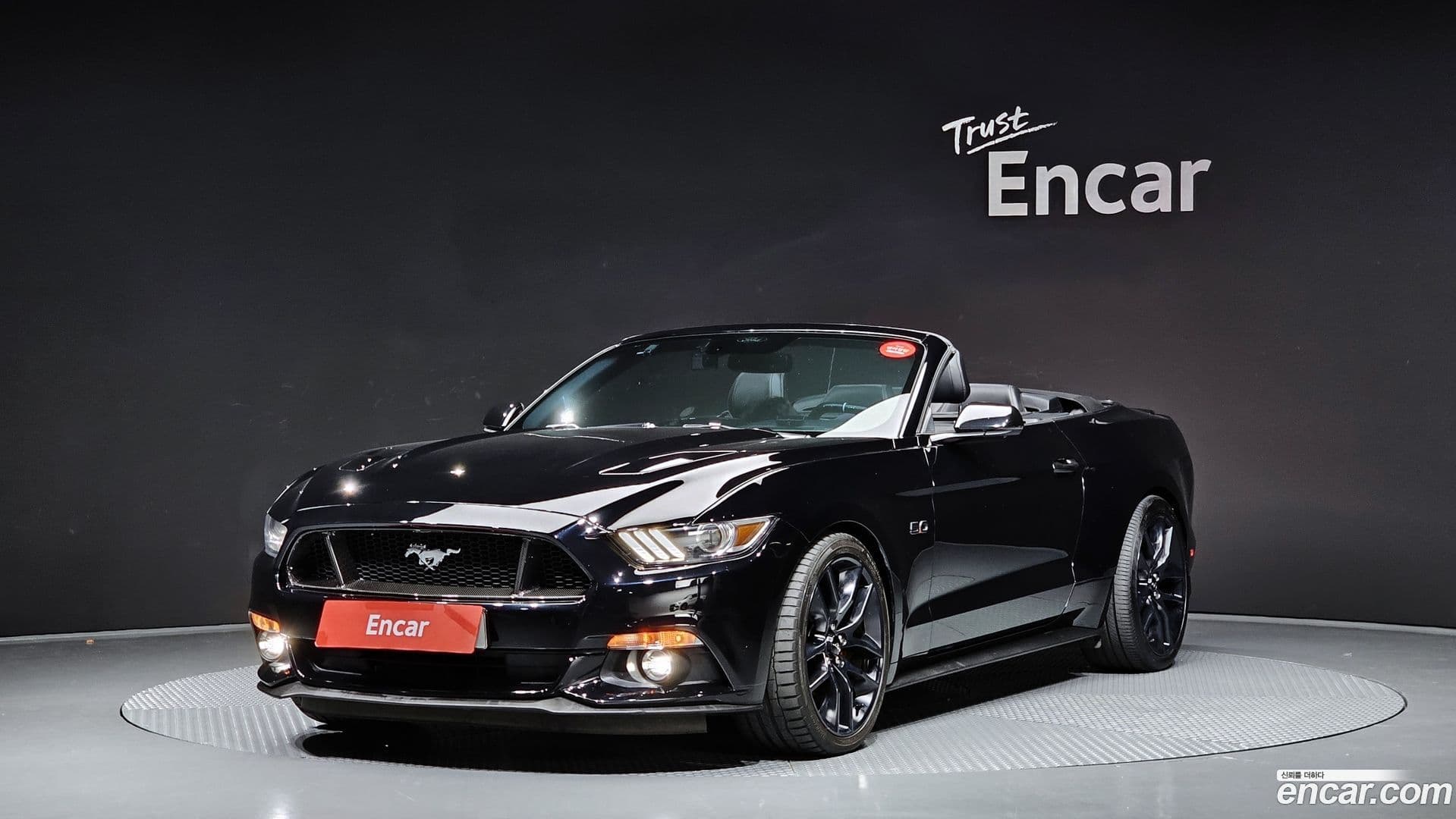 Main__Slider__Photo:Mustang Ford 2015.6-0