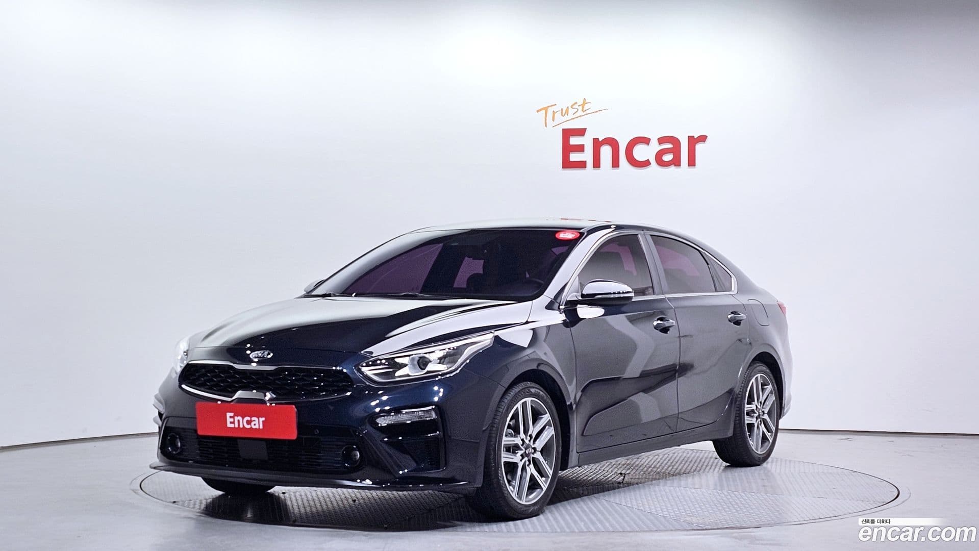 Main__Slider__Photo:K3 Kia 2019.4-0