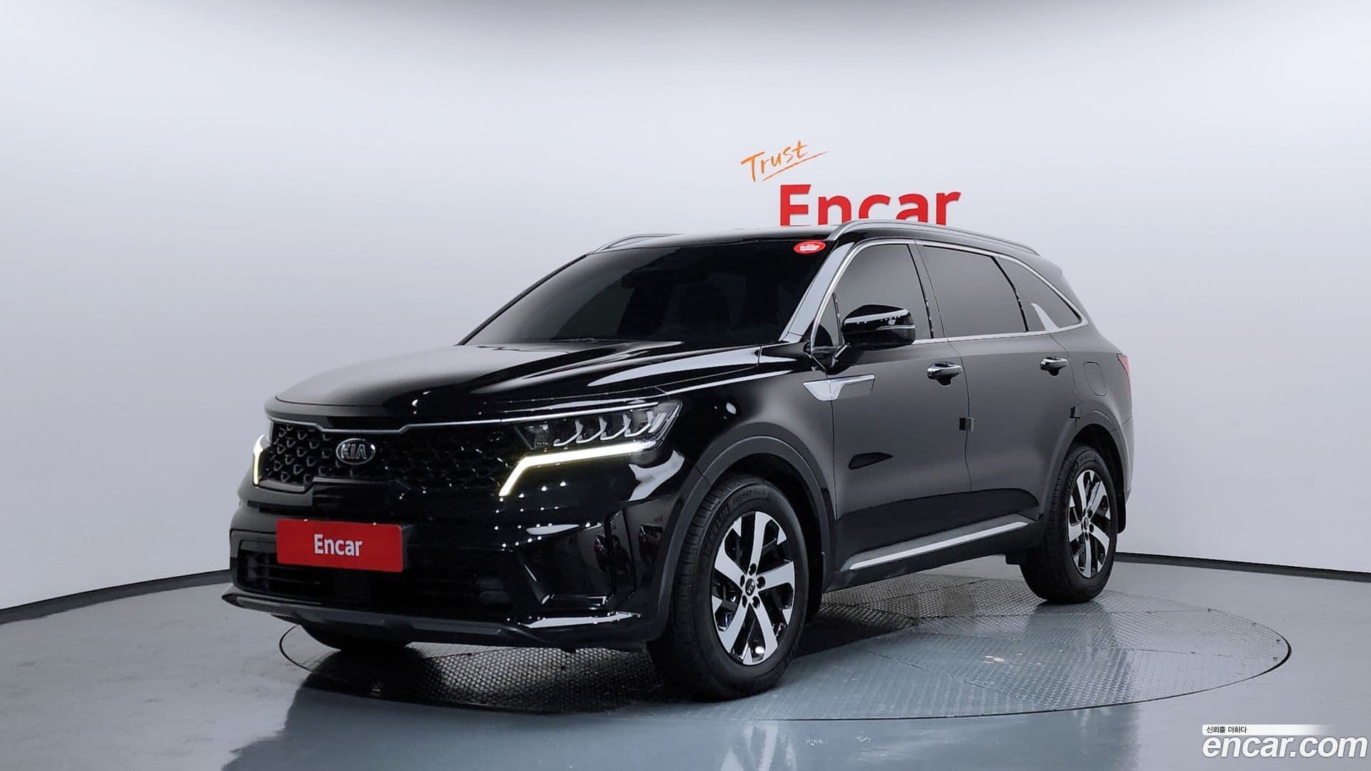 Main__Slider__Photo:Sorento Kia 2020.6-0