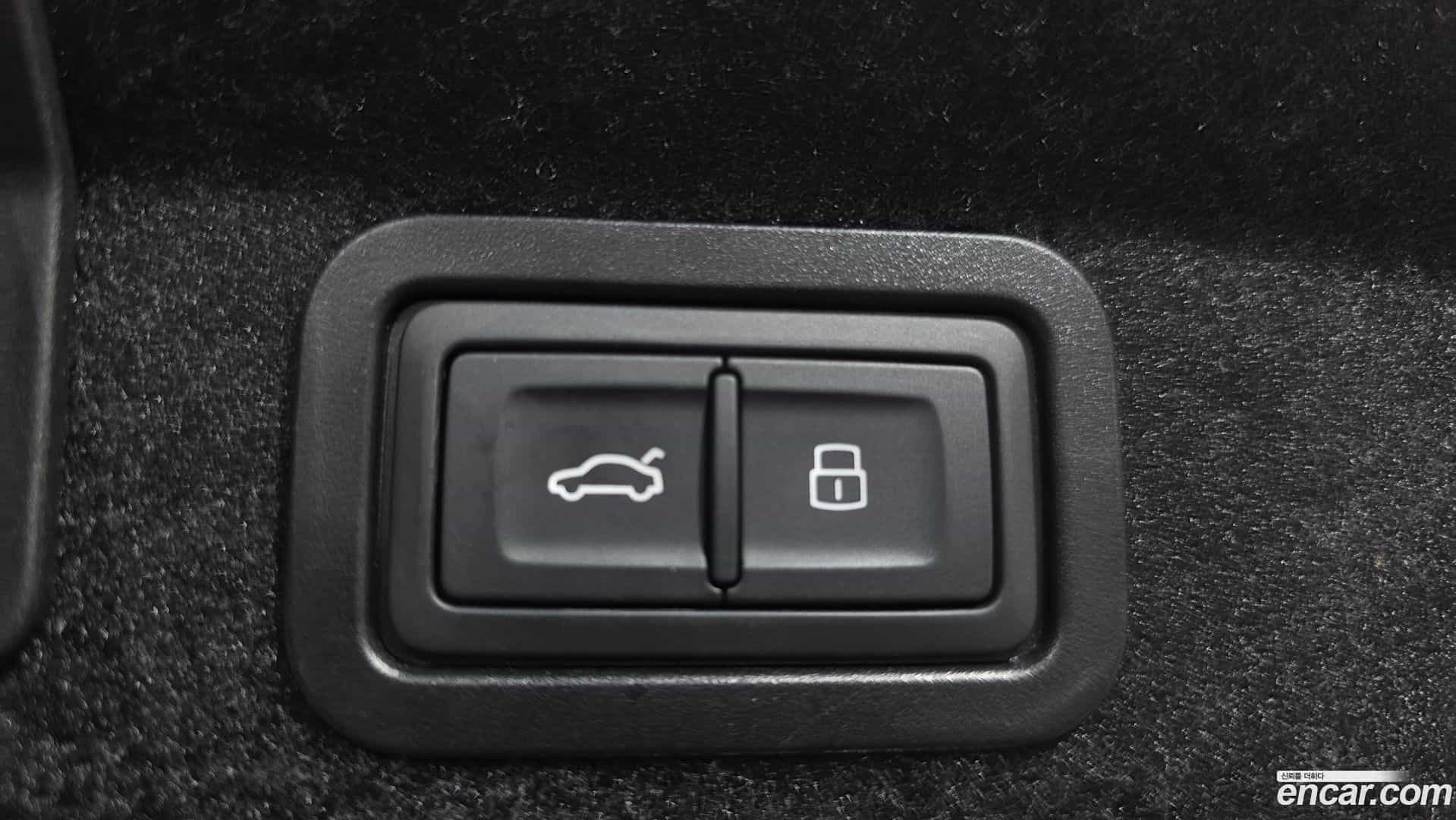 A6 Audi 2022.11-OPTION-024