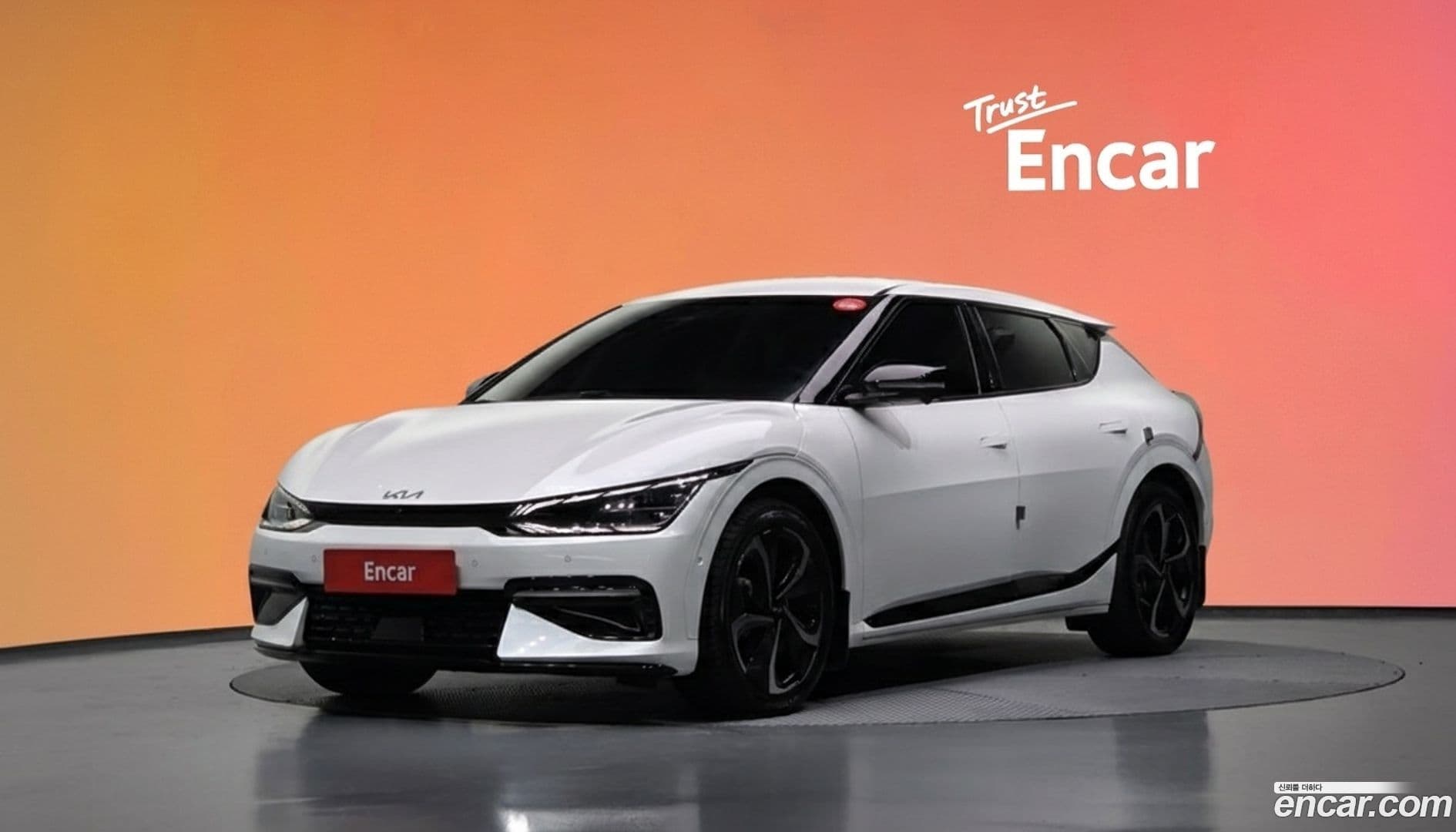 Main__Slider__Photo:EV6 Kia 2022.7-0