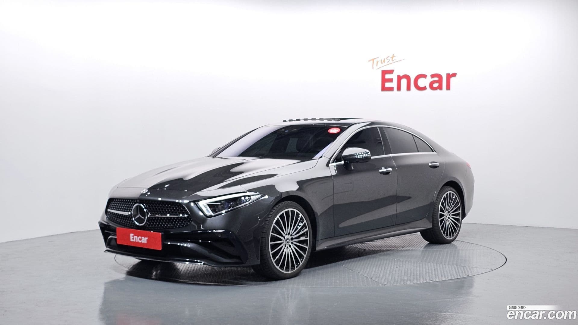 Main__Slider__Photo:CLS-Class Mercedes-Benz 2022.6-0