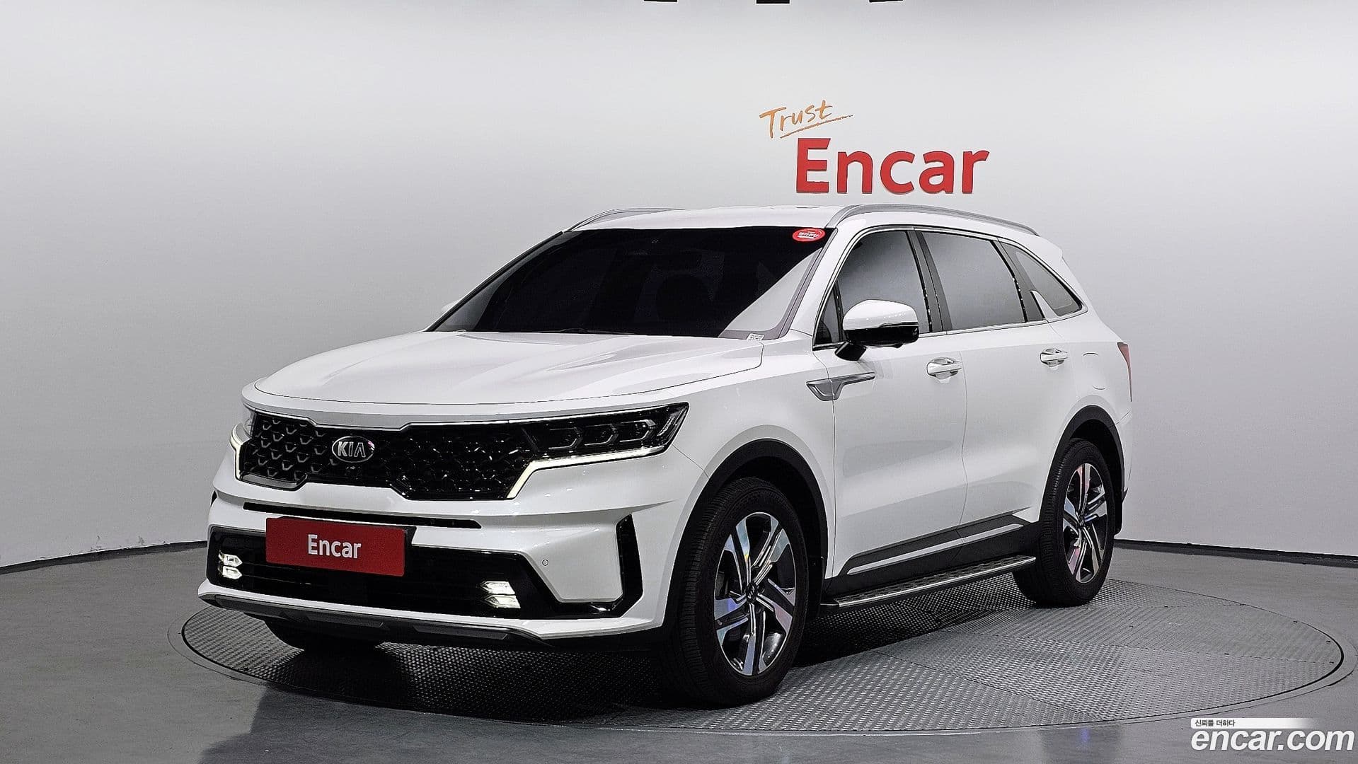 Main__Slider__Photo:Sorento Kia 2021.0-0
