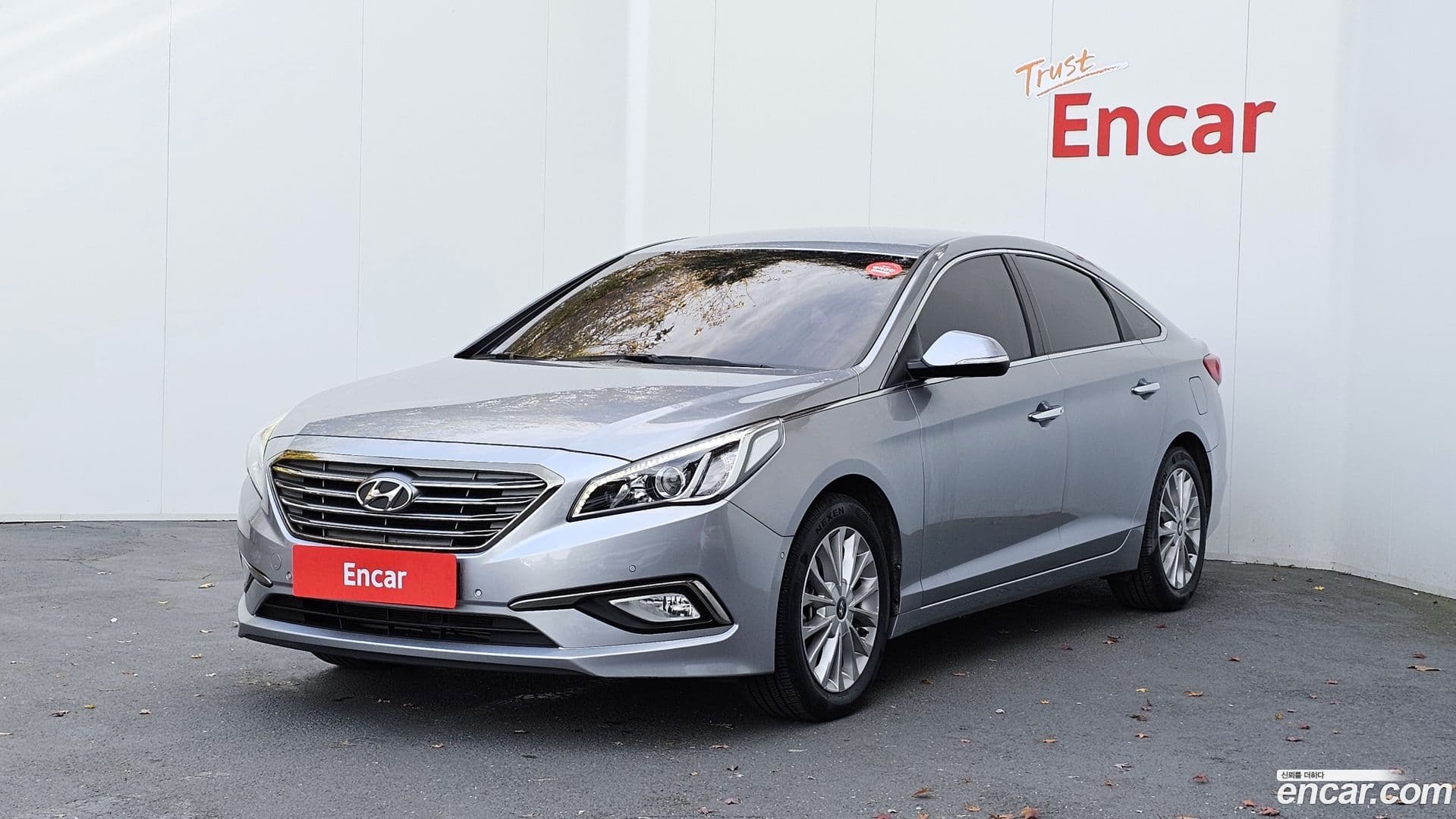 Main__Slider__Photo:Sonata Hyundai 2015.11-0