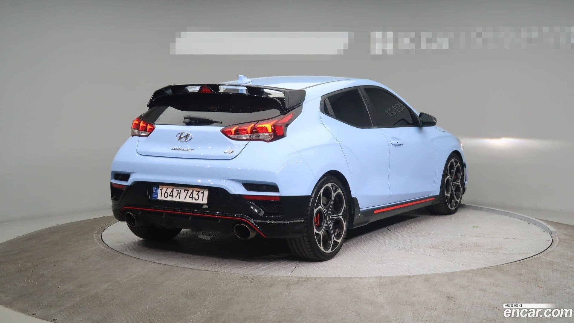 Main__Slider__Photo:Veloster Hyundai 2020.6-0