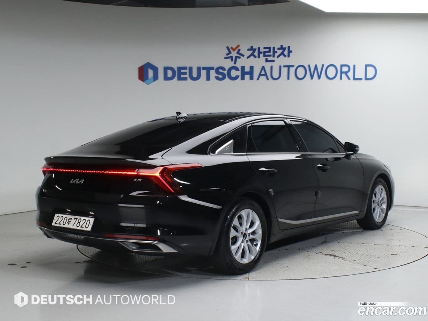 Main__Slider__Photo:K8 Kia 2021.7-0