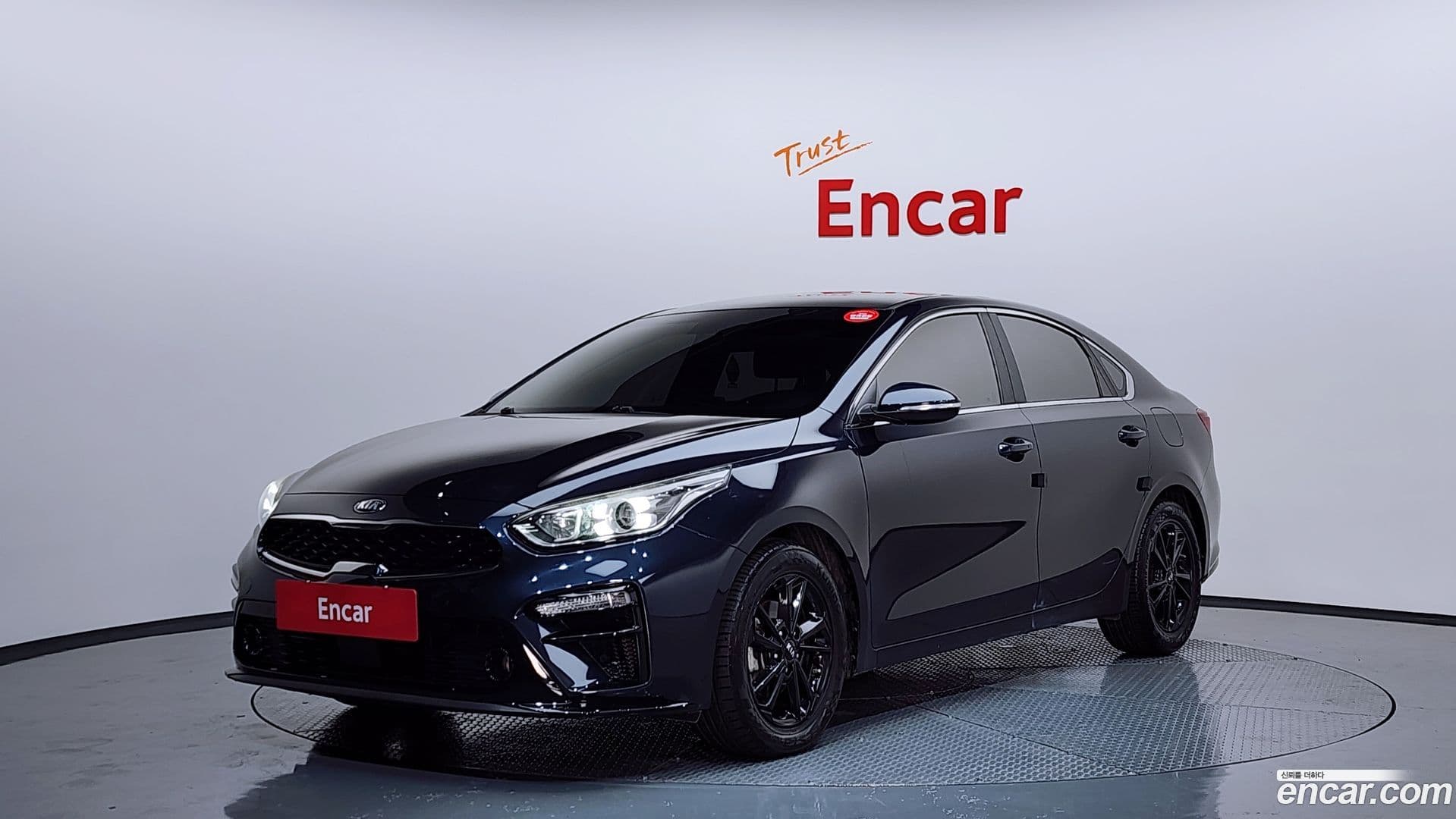 Main__Slider__Photo:K3 Kia 2018.4-0