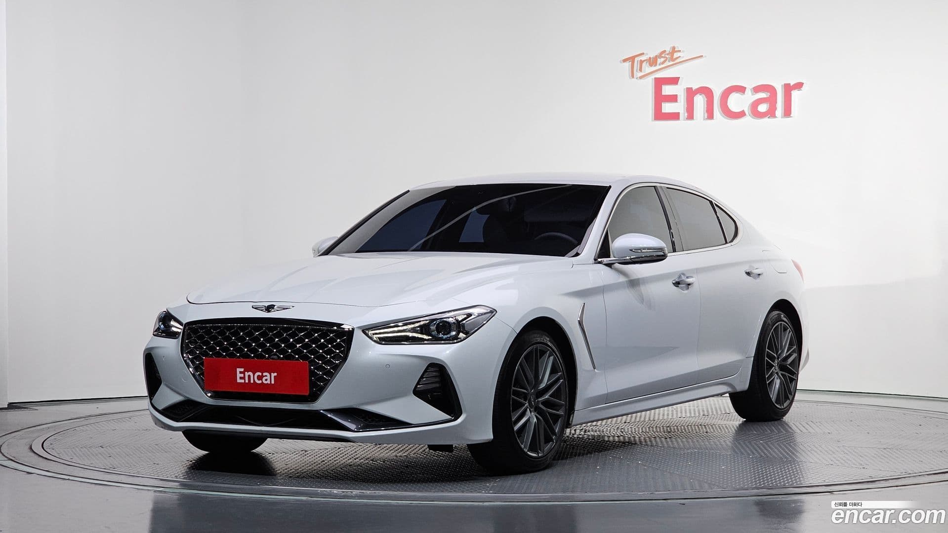 Main__Slider__Photo:G70 Genesis 2018.8-0