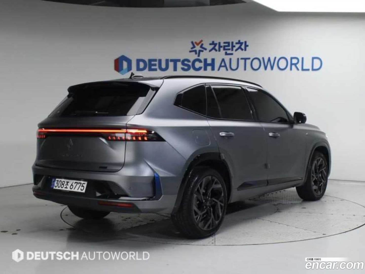 Main__Slider__Photo:Grand Koleos Renault Korea 2024.9-0