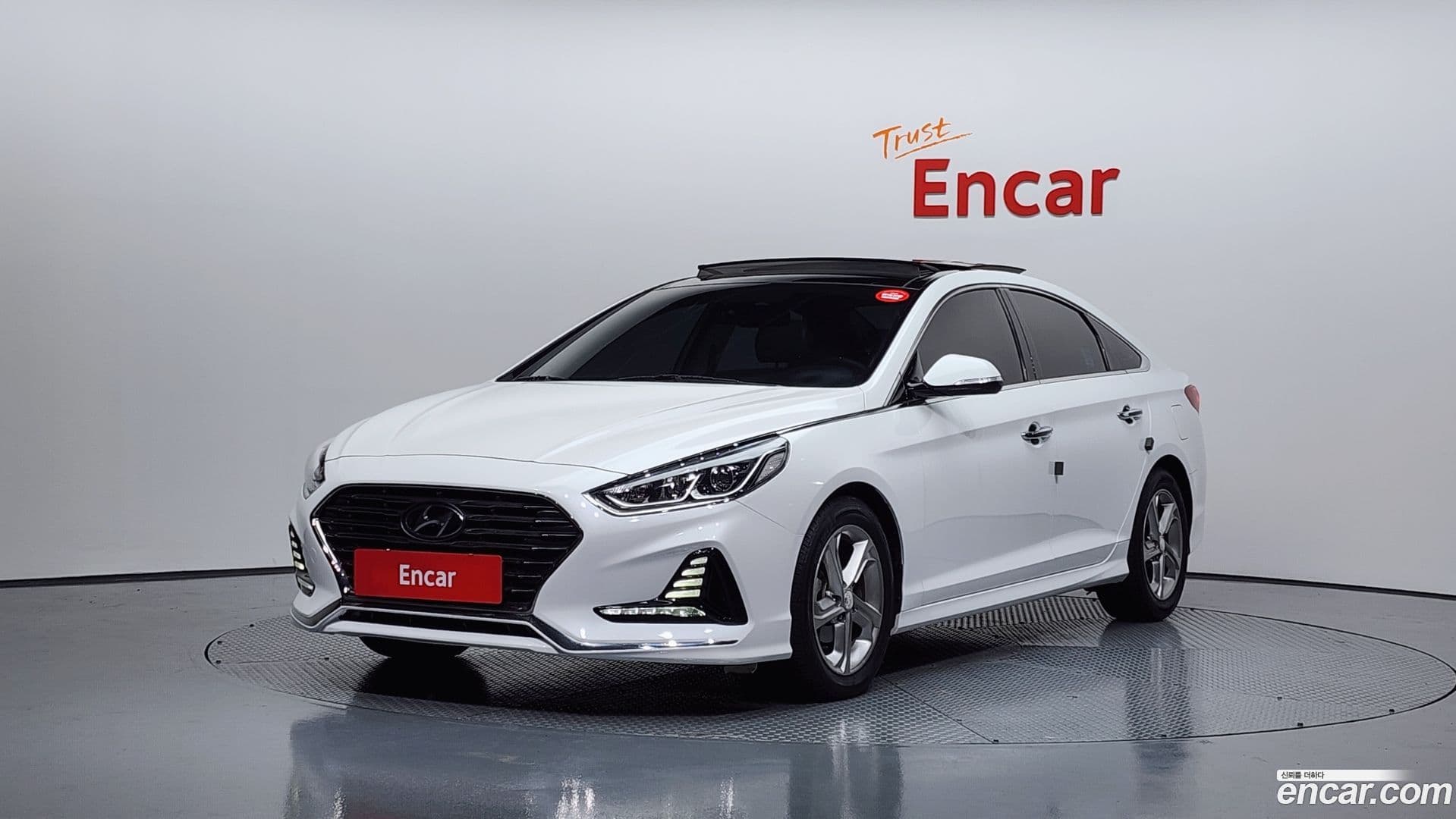 Main__Slider__Photo:Sonata Hyundai 2018.5-0