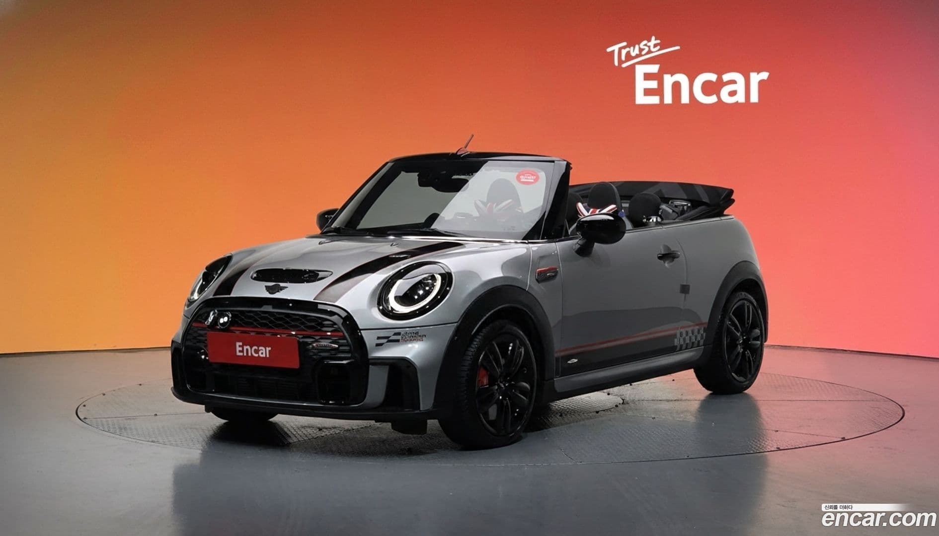 Main__Slider__Photo:Cooper Convertible Mini 2023.9-0