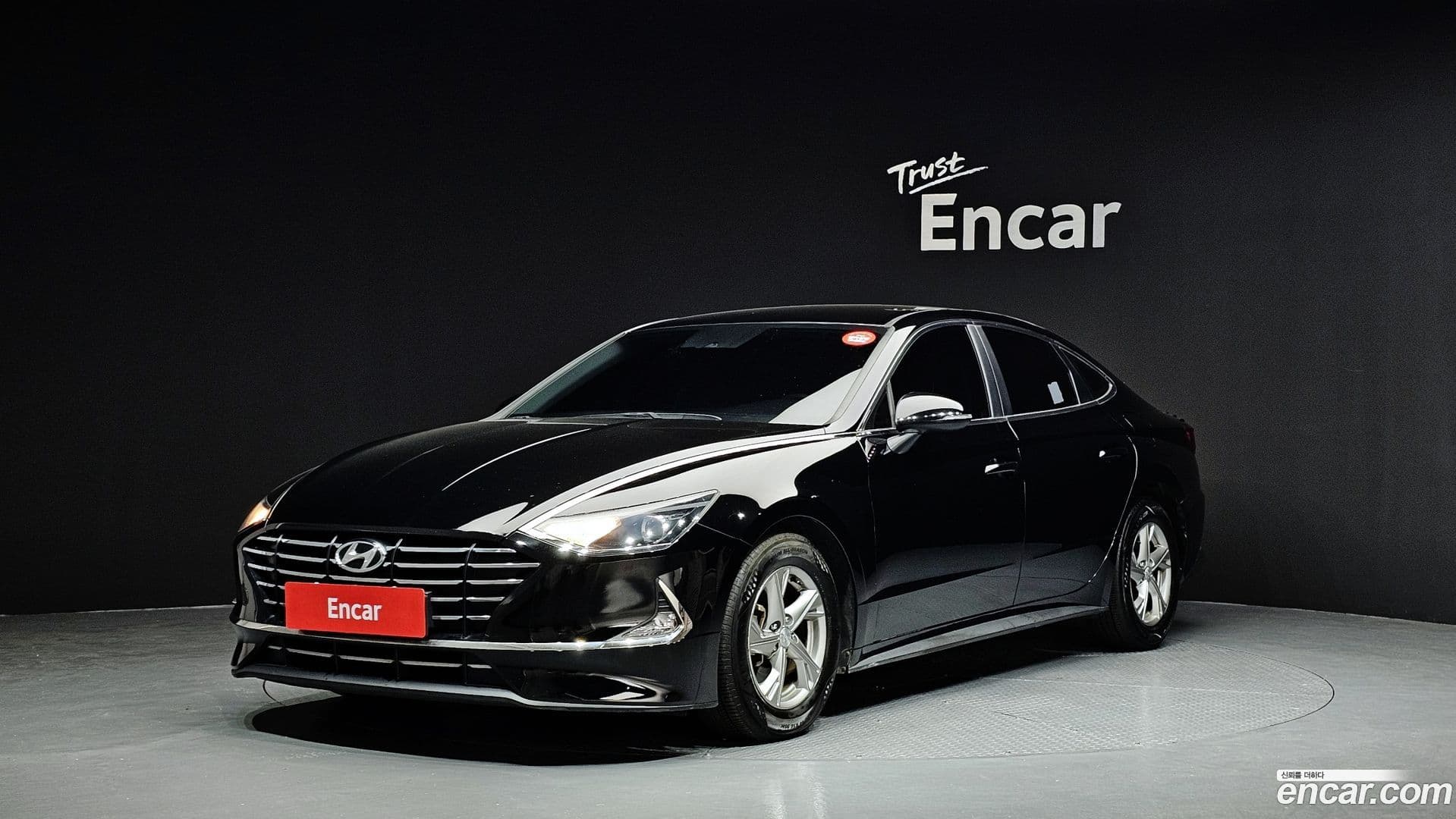 Main__Slider__Photo:Sonata Hyundai 2019.10-0