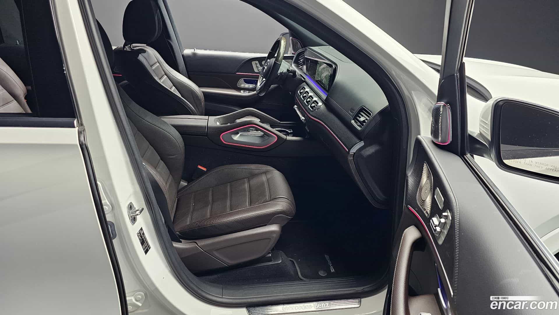 GLS-Class Mercedes-Benz 2022.6-INNER-010