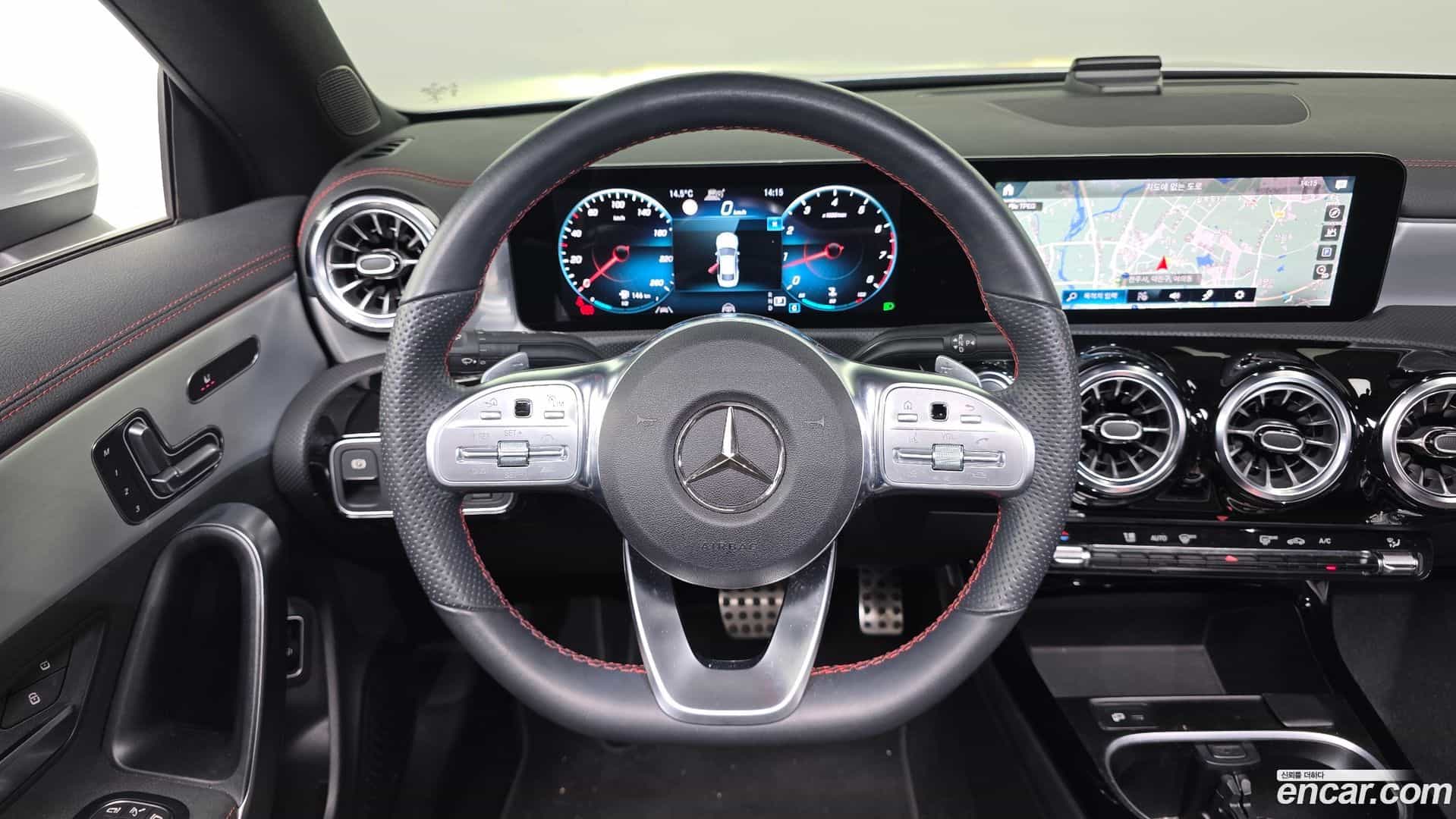 CLA-Class Mercedes-Benz 2022.10-OPTION-018