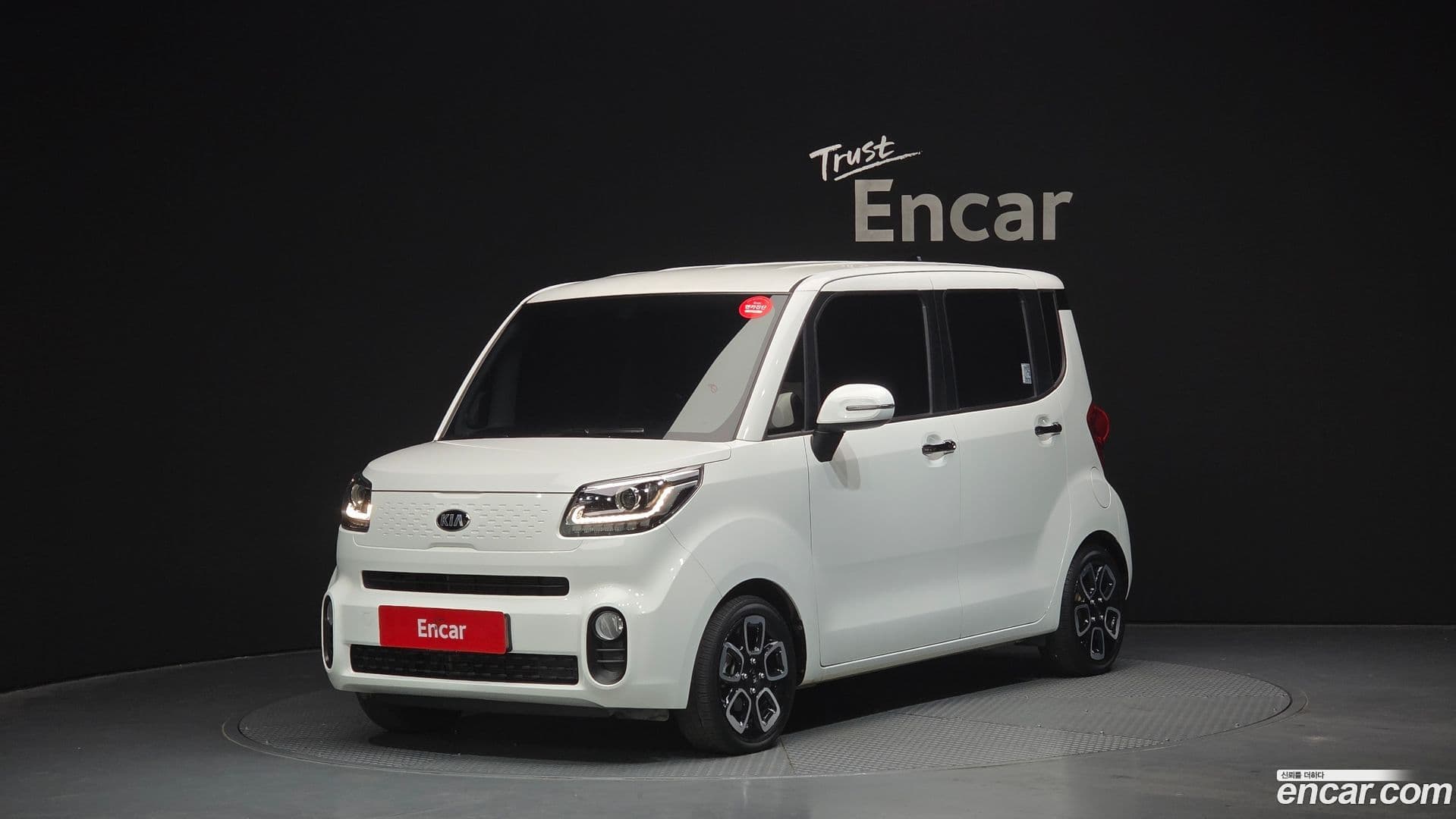 Main__Slider__Photo:RAY Kia 2021.2-0
