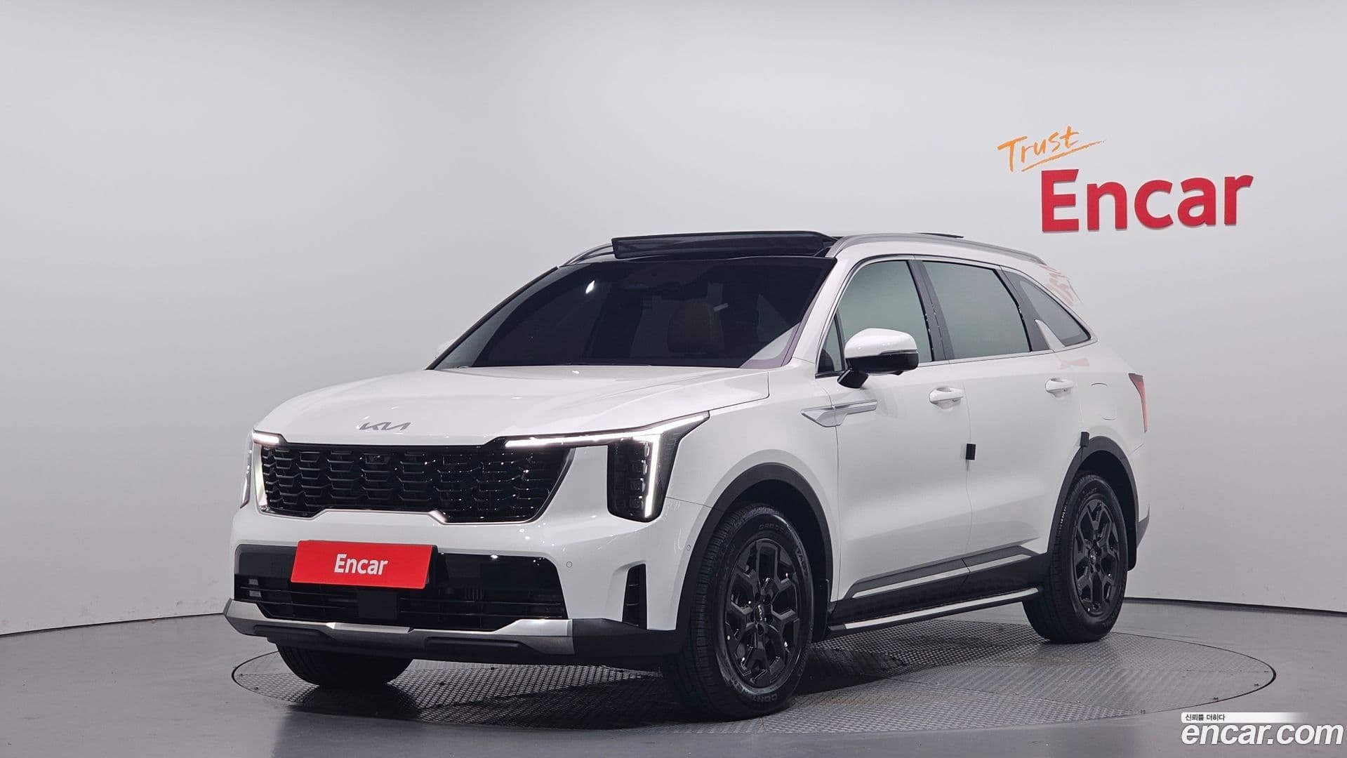 Main__Slider__Photo:Sorento Kia 2025.0-0