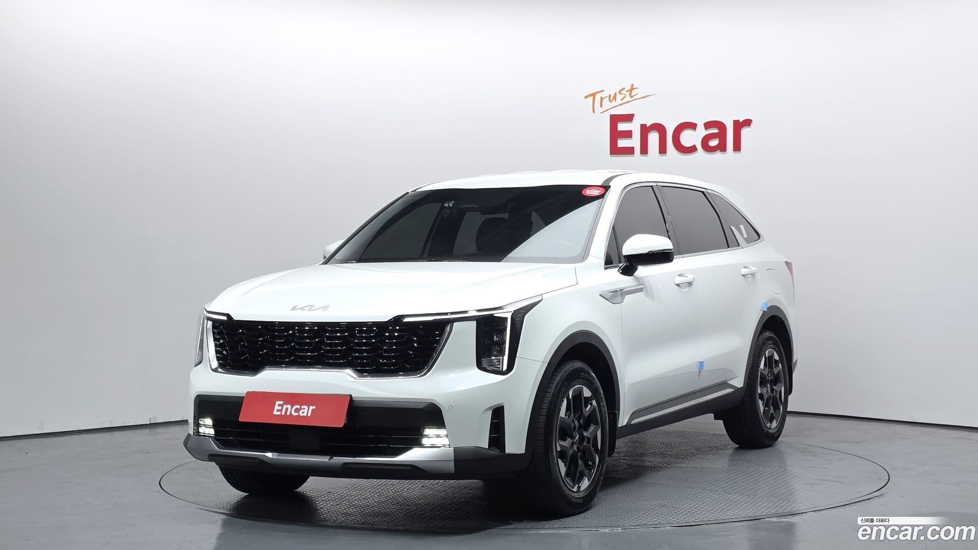 Main__Slider__Photo:Sorento Kia 2024.8-0