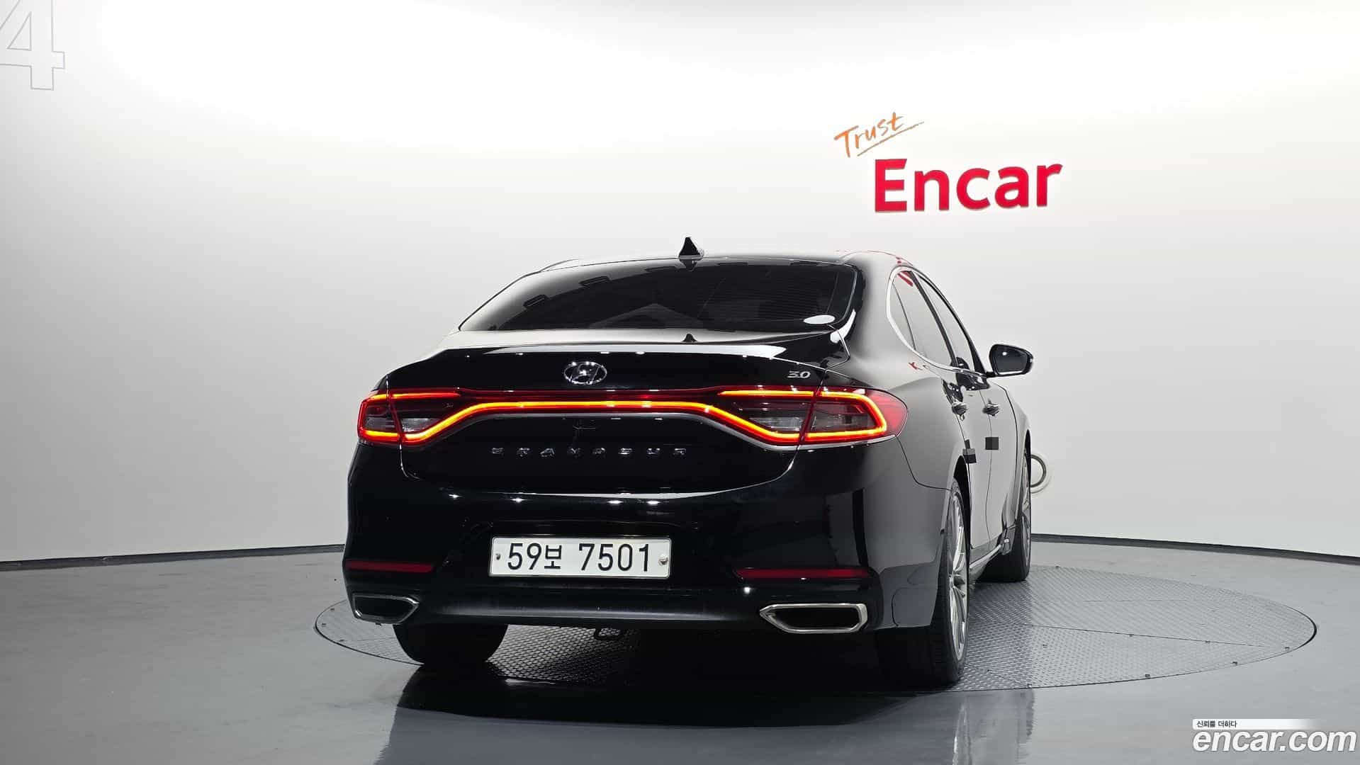 Grandeur Hyundai 2018.0-OUTER-4