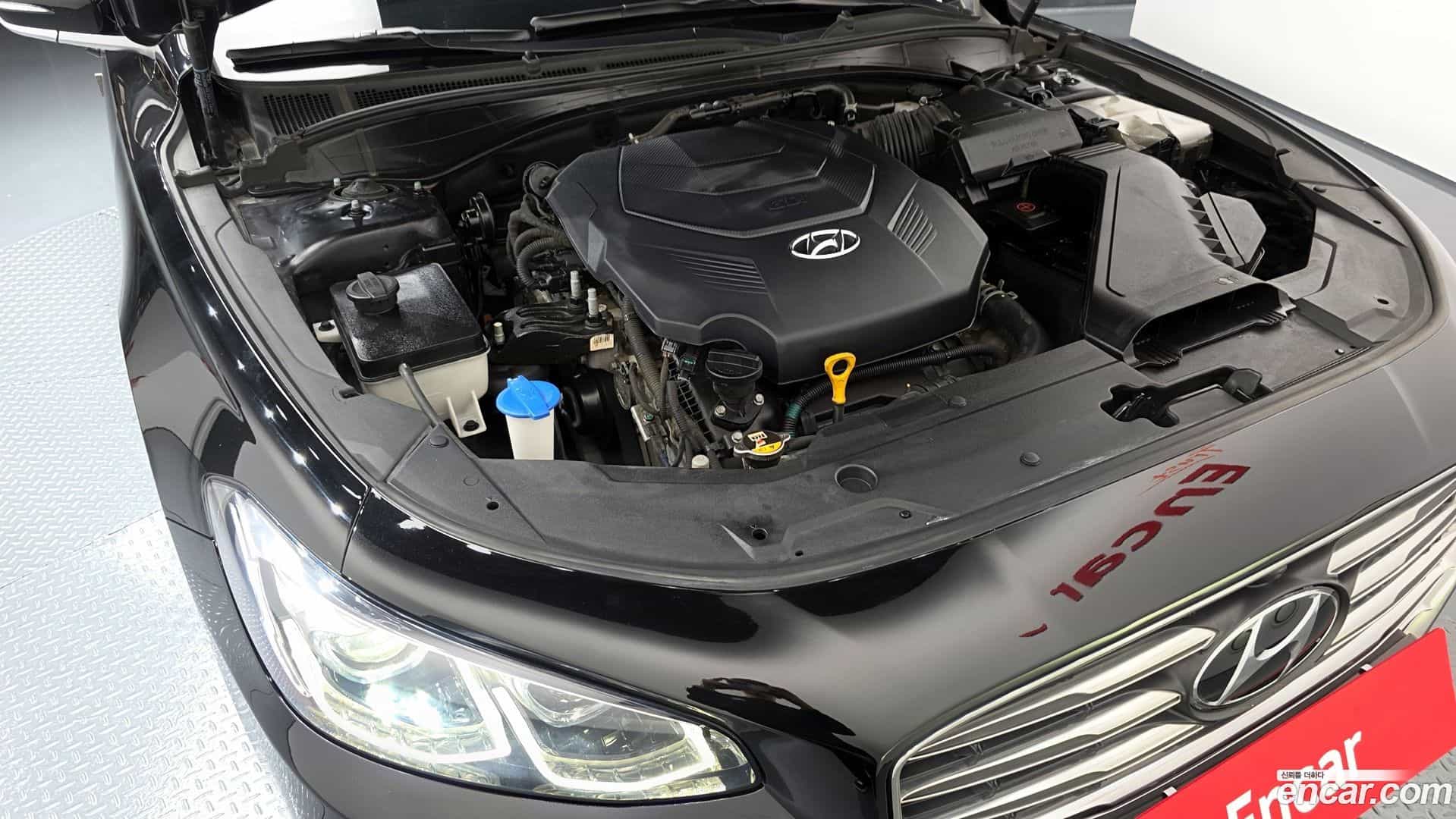 Grandeur Hyundai 2018.0-INNER-6