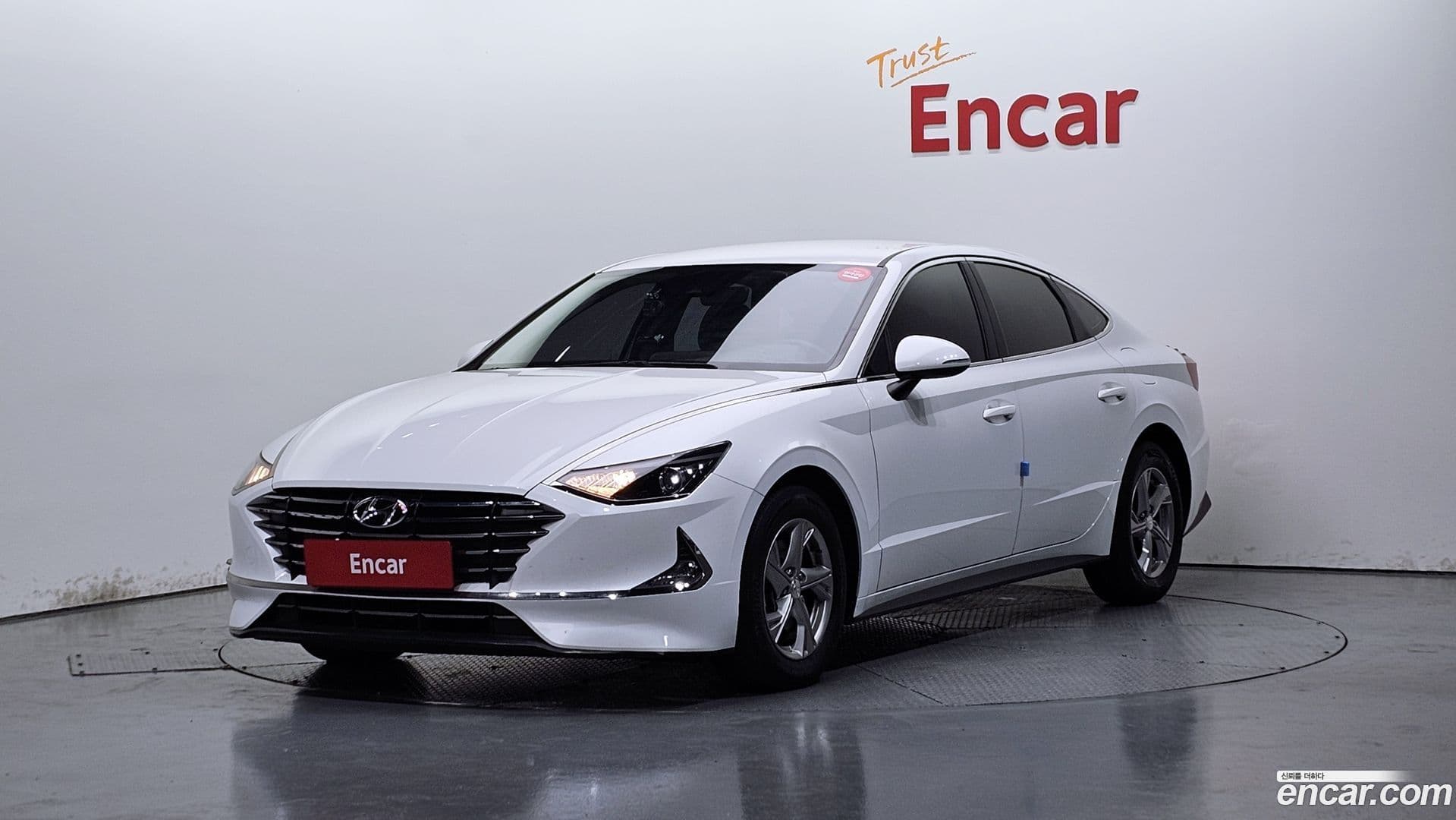 Main__Slider__Photo:Sonata Hyundai 2020.4-0