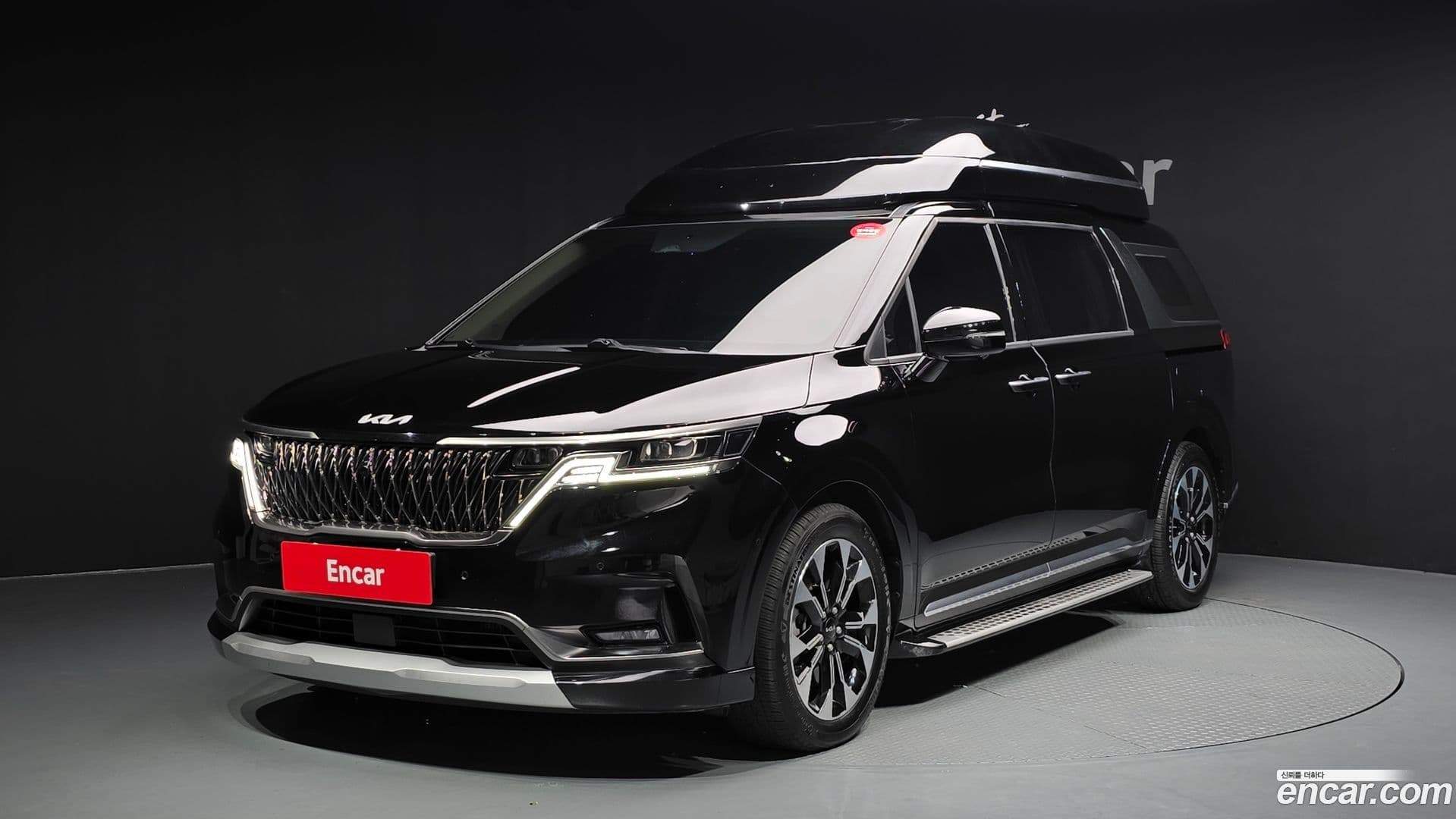 Main__Slider__Photo:Canival Kia 2021.8-0
