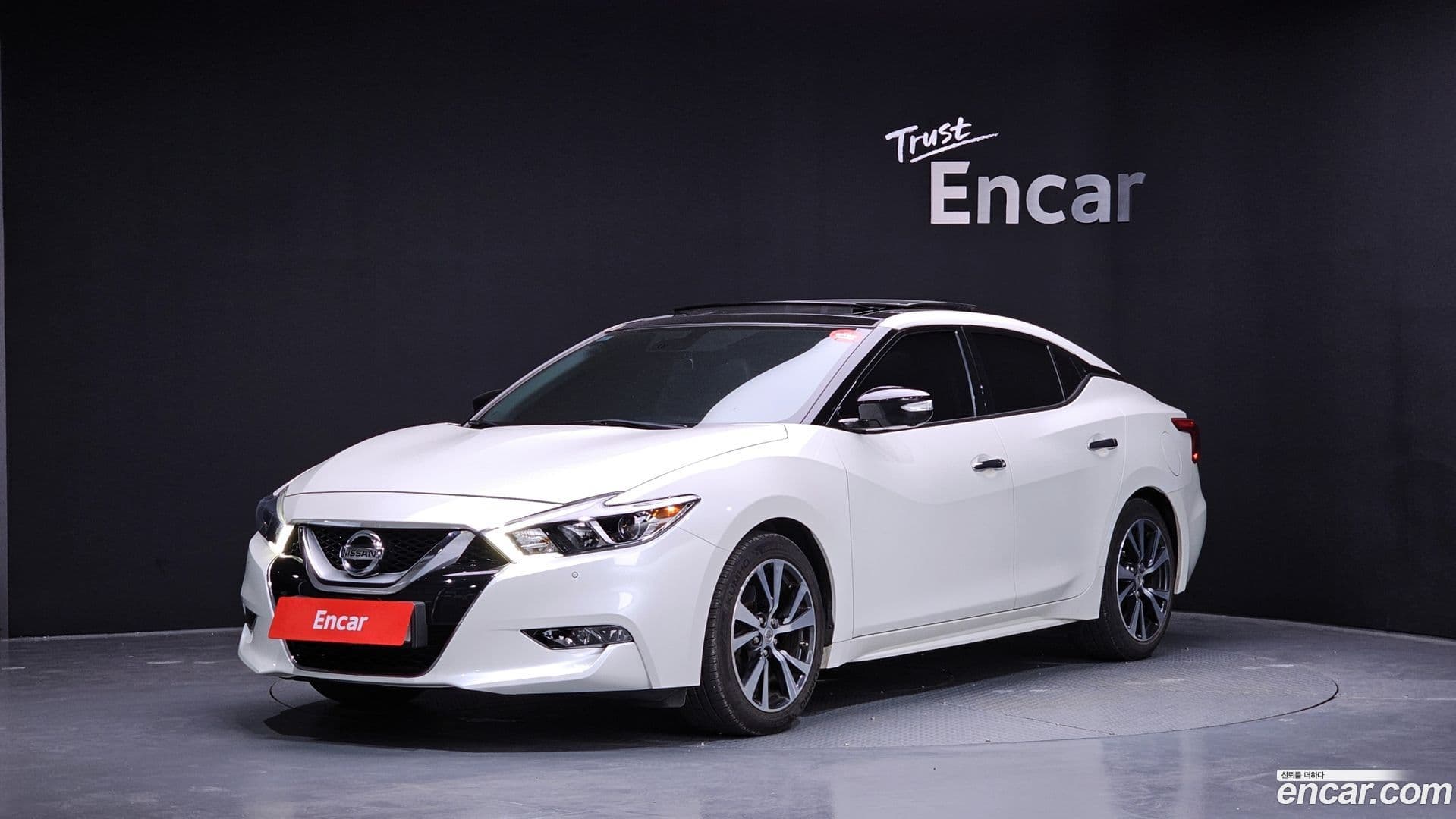 Main__Slider__Photo:Maxima Nissan 2016.10-0