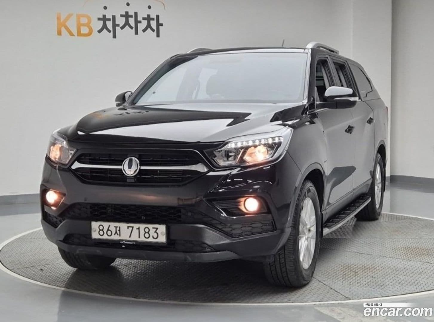 Main__Slider__Photo:Rexton KG Mobility 2018.7-0