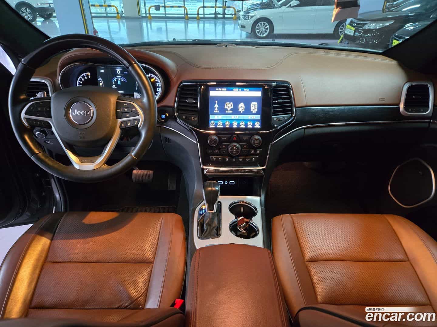 Cherokee Jeep 2021.11-INNER-009