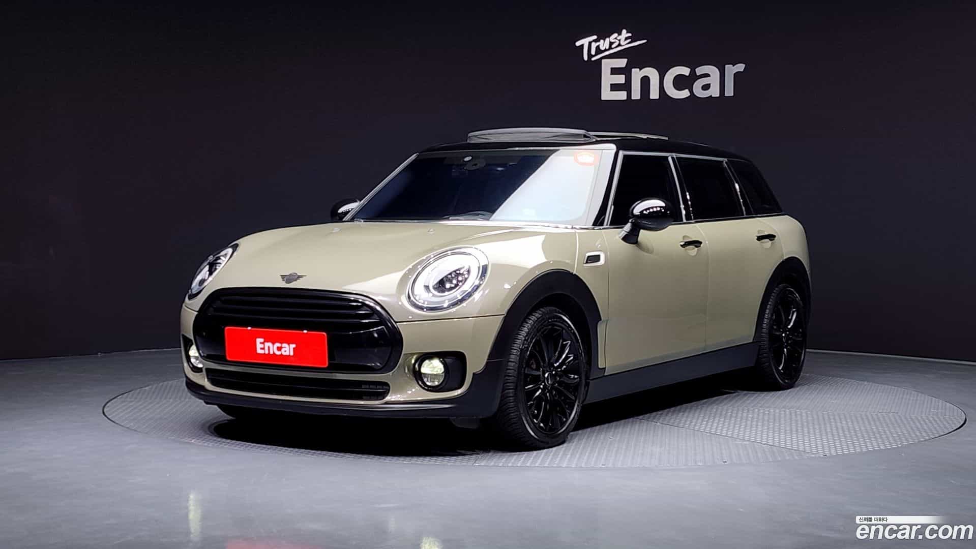 Clubman Mini 2018.10-OUTER-001