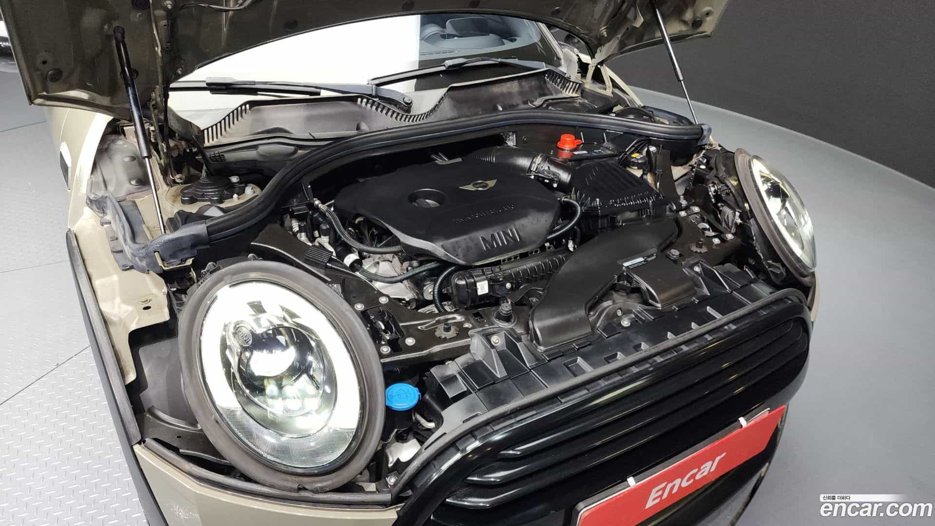 Clubman Mini 2018.10-INNER-006
