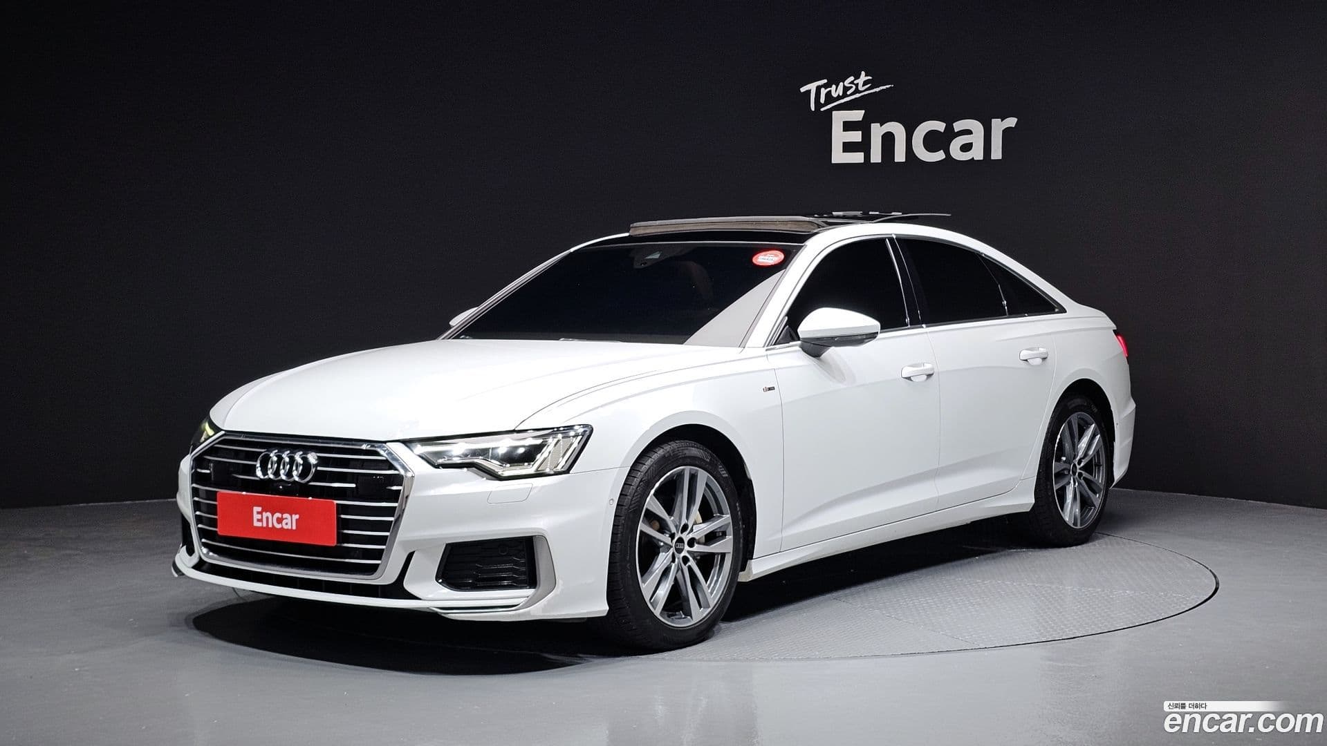 Main__Slider__Photo:A6 Audi 2021.10-0