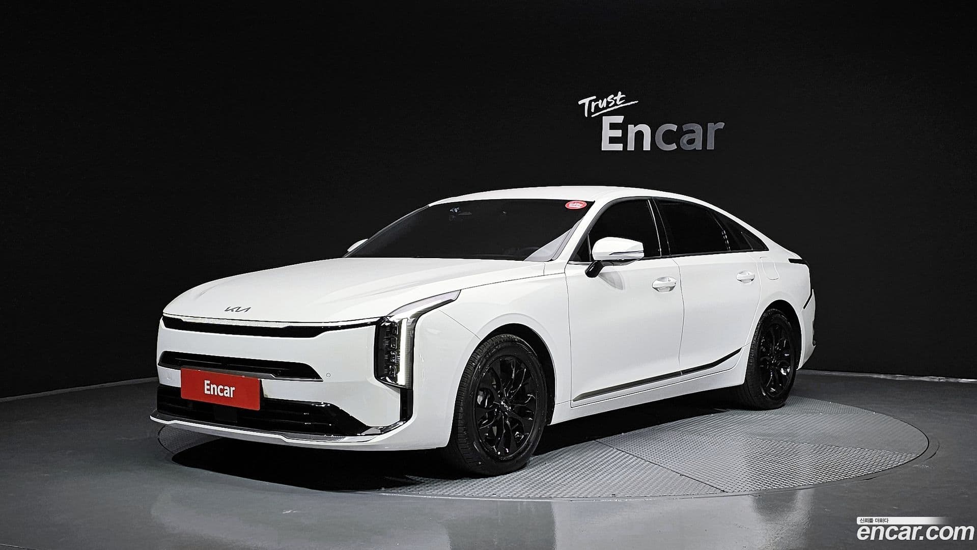 Main__Slider__Photo:K8 Kia 2024.9-0