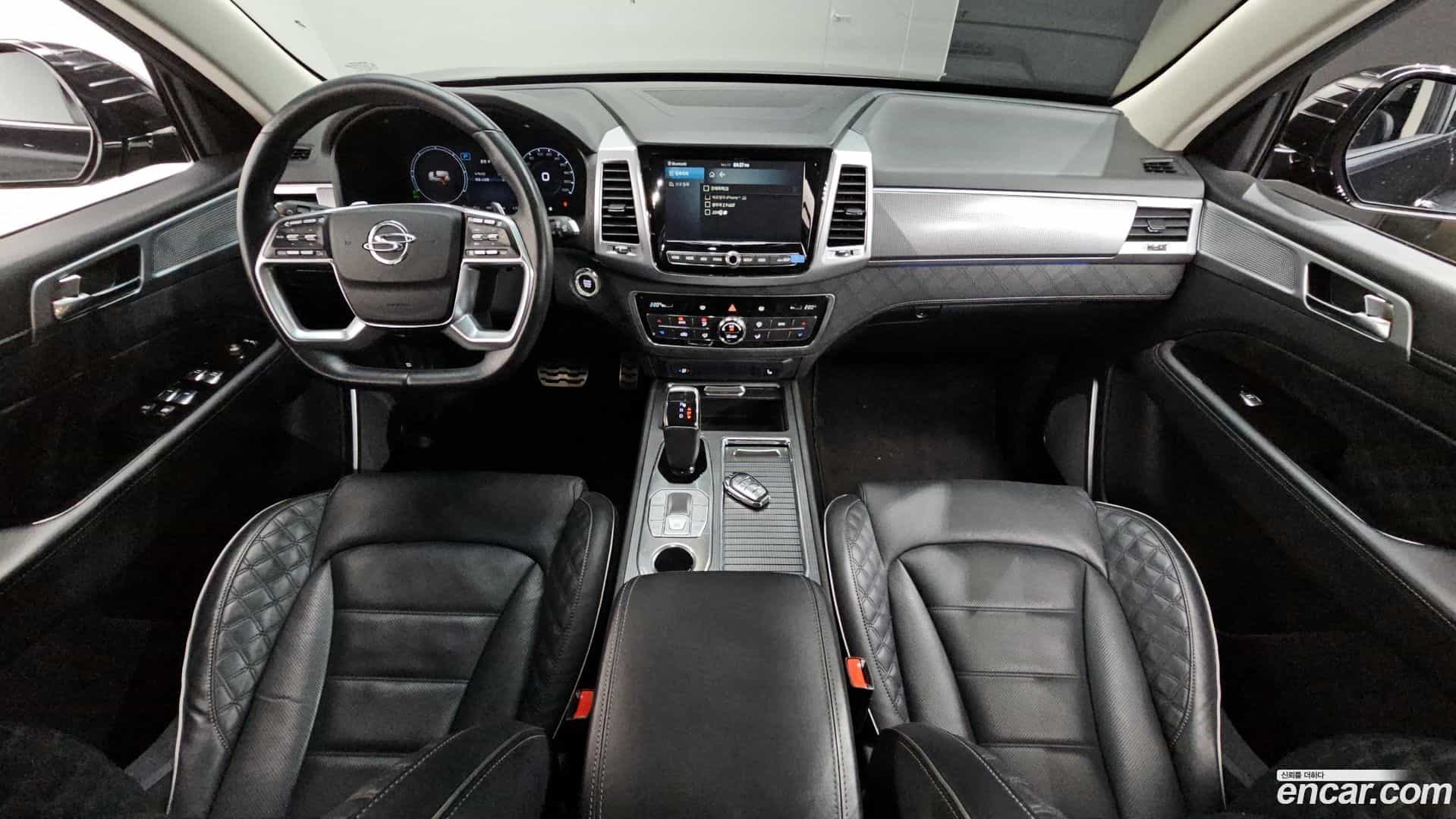 Rexton KG Mobility 2022.10-INNER-007