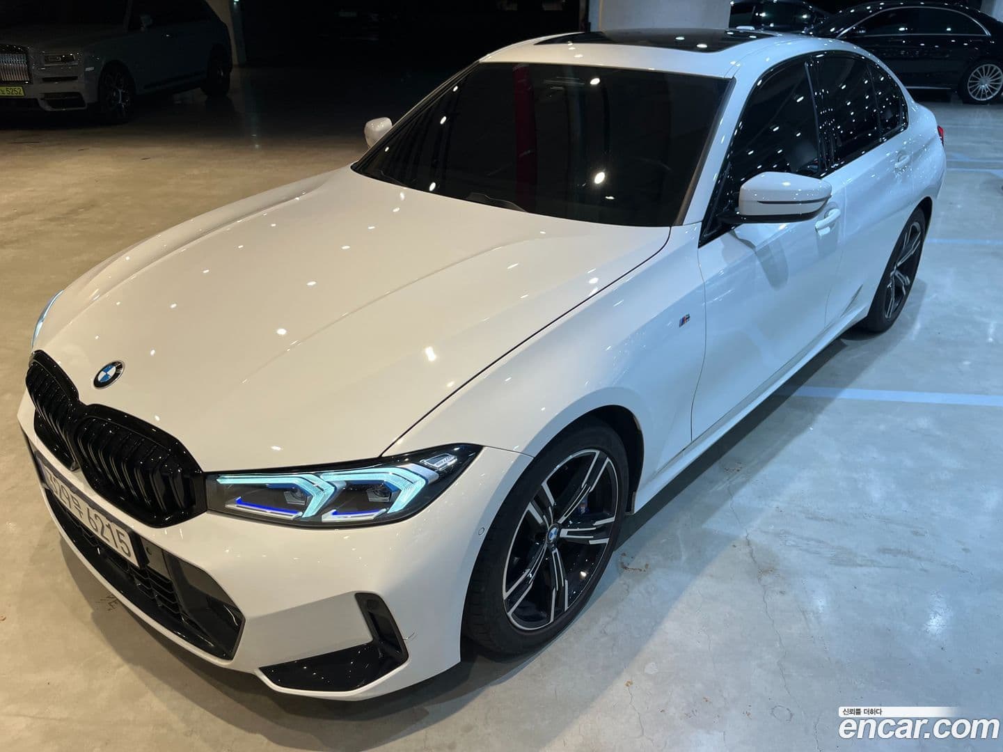 Main__Slider__Photo:3-Series BMW 2022.10-0