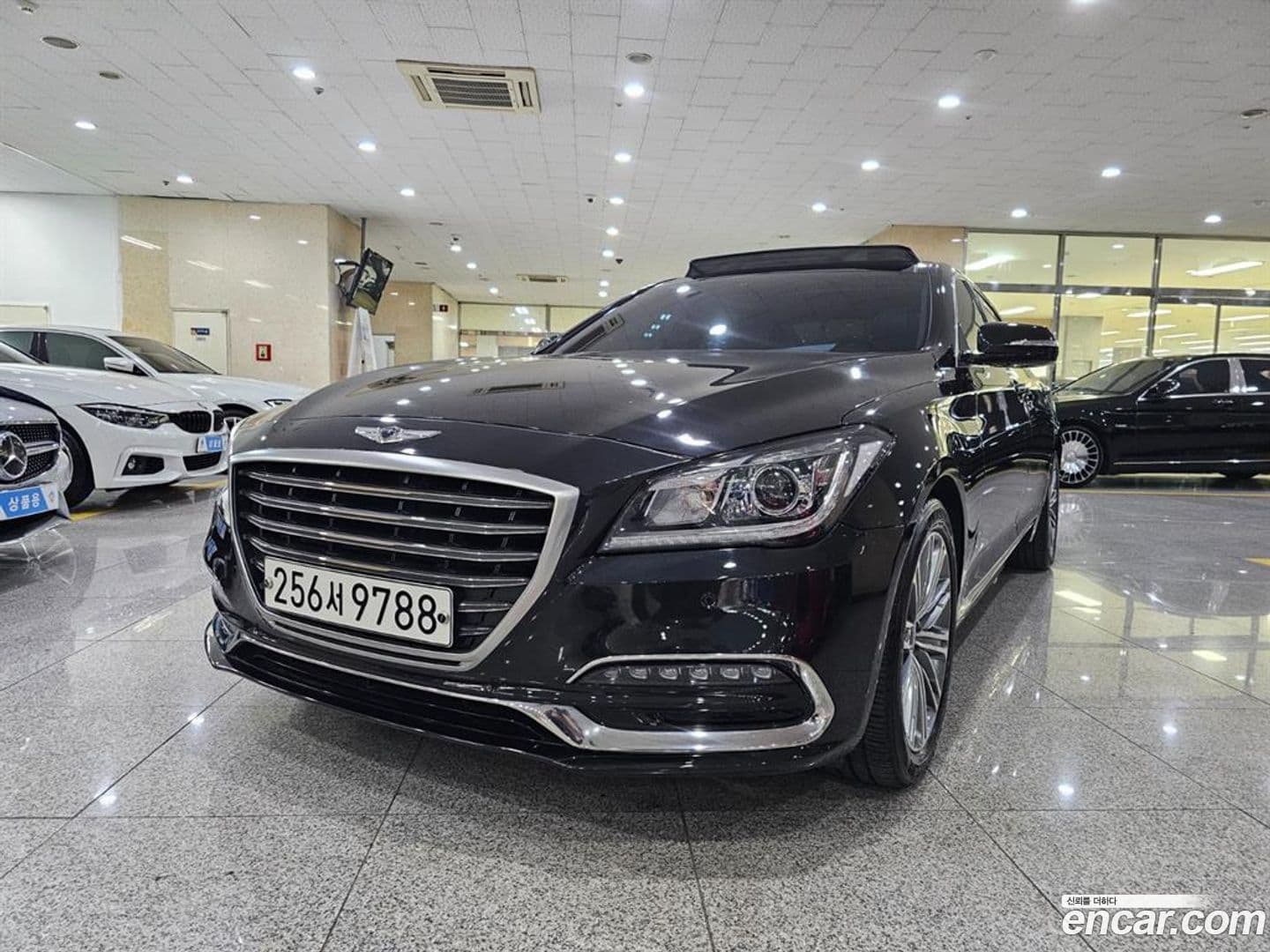 Main__Slider__Photo:G80 Genesis 2018.0-0