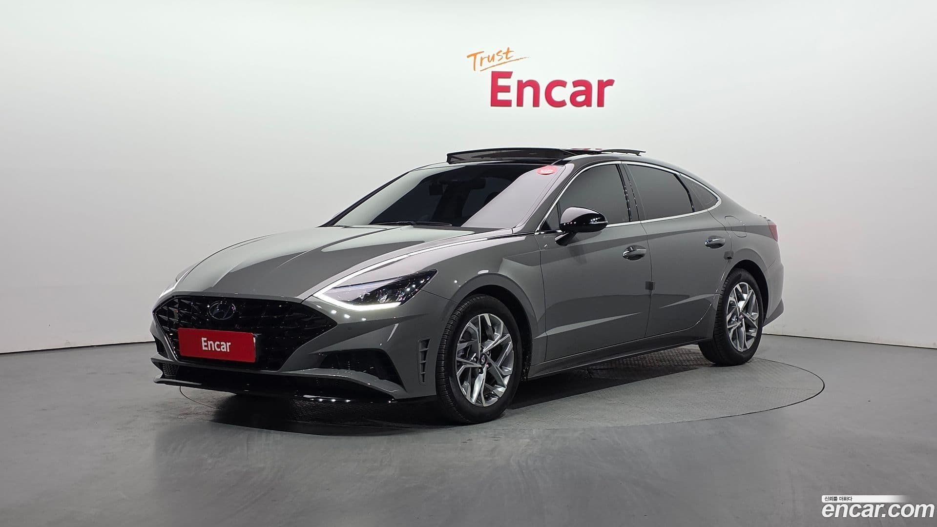 Main__Slider__Photo:Sonata Hyundai 2019.9-0