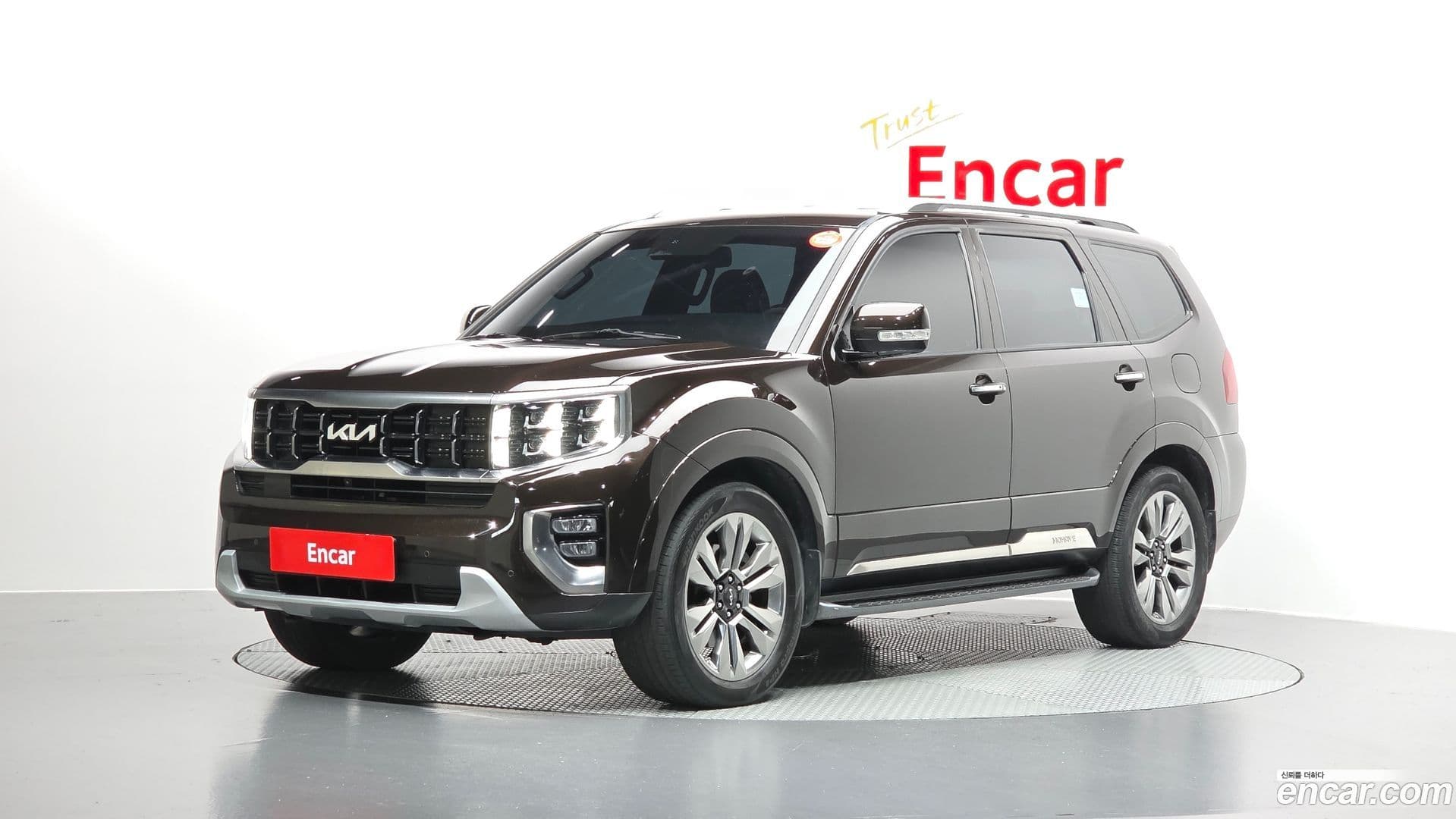 Main__Slider__Photo:Mohave Kia 2022.8-0