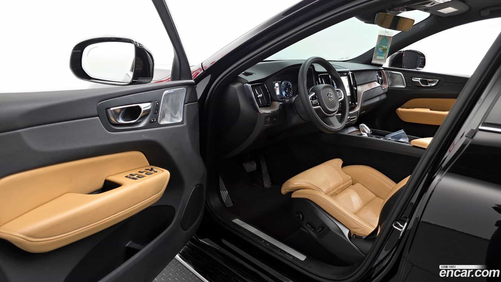 XC60 Volvo 2021.3-INNER-010