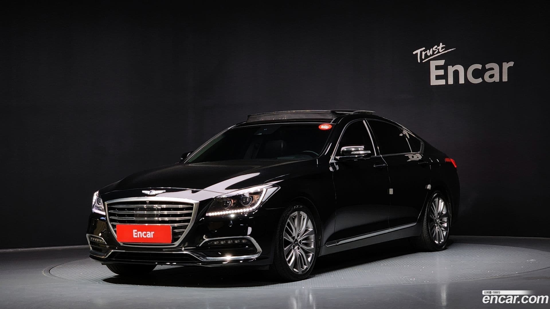 Main__Slider__Photo:G80 Genesis 2017.2-0