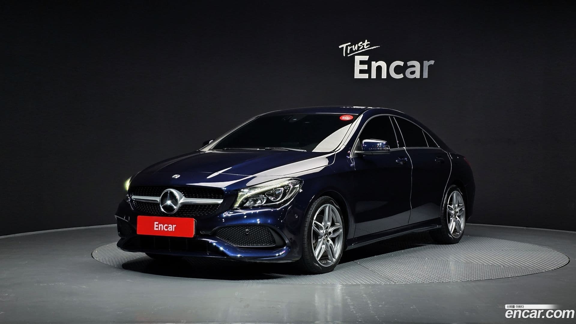 Main__Slider__Photo:CLA-Class Mercedes-Benz 2018.6-0