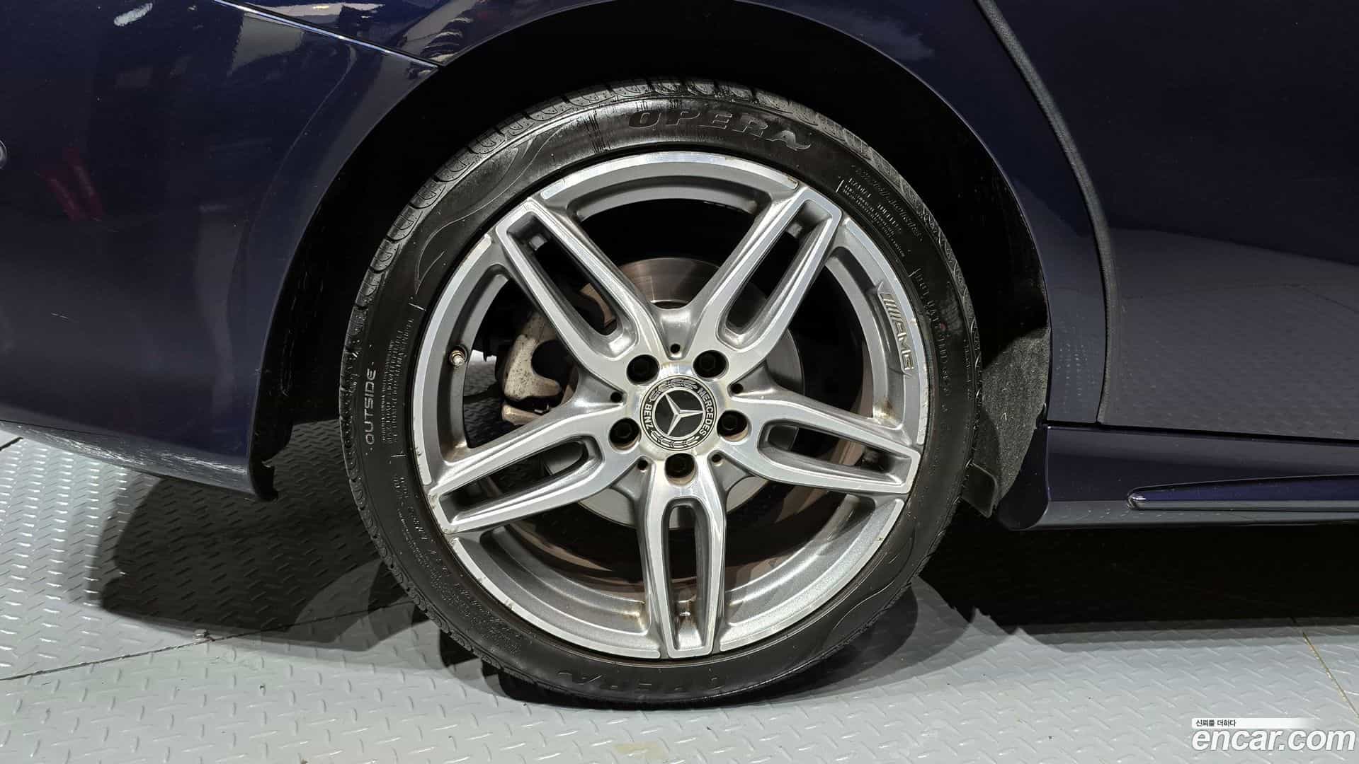 CLA-Class Mercedes-Benz 2018.6-OUTER-005