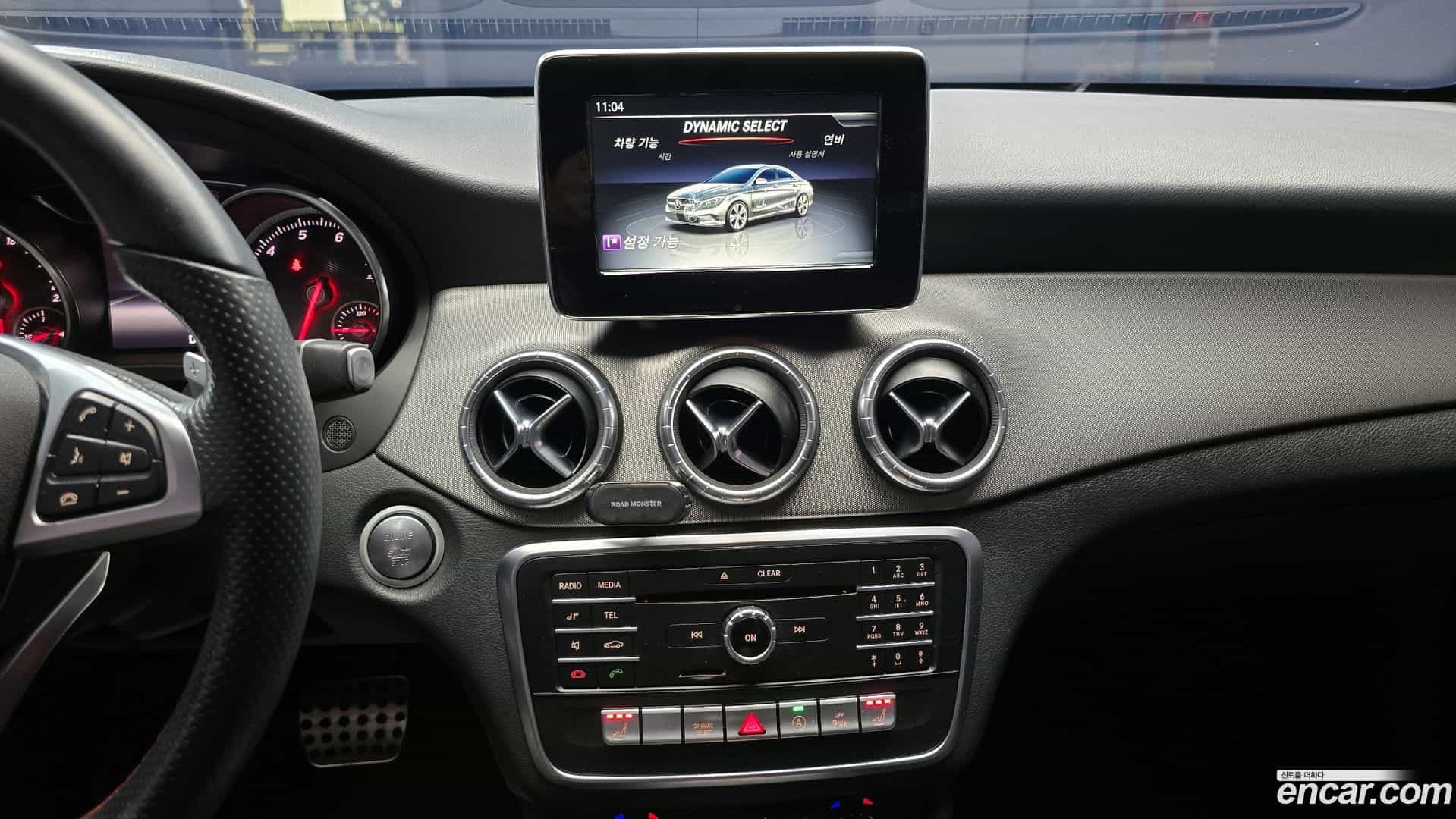 CLA-Class Mercedes-Benz 2018.6-OPTION-019