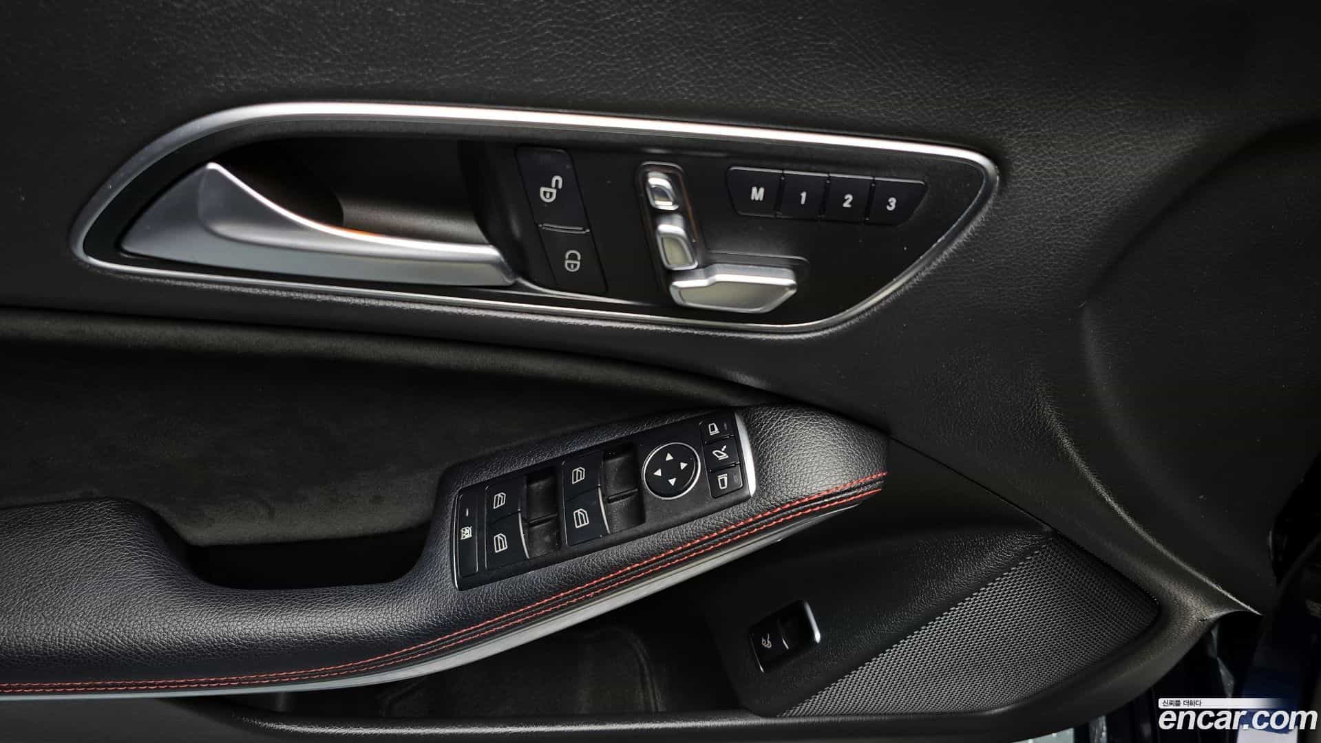 CLA-Class Mercedes-Benz 2018.6-OPTION-021