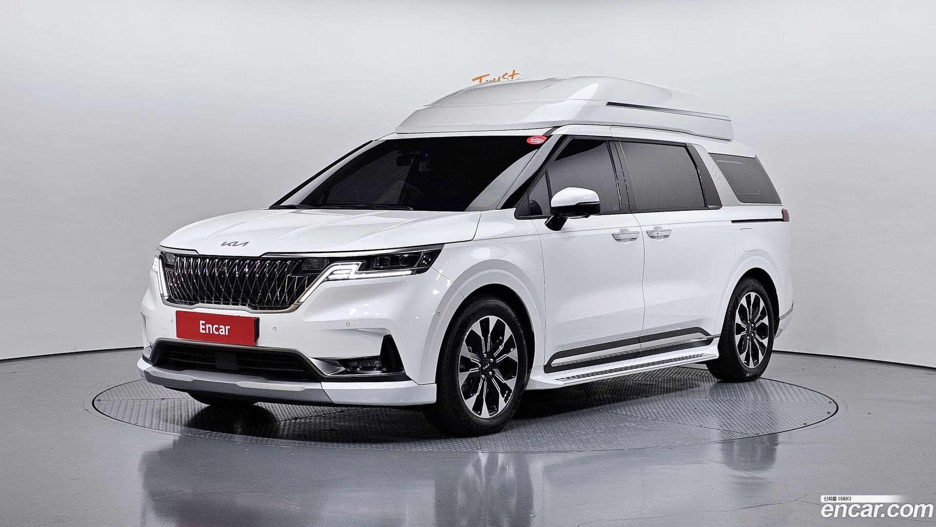 Main__Slider__Photo:Canival Kia 2021.11-0