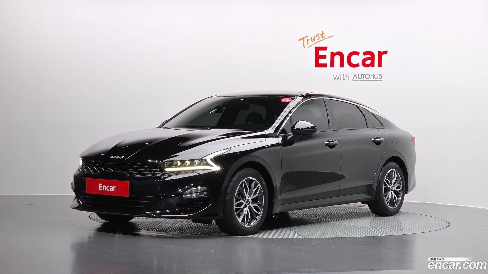 Main__Slider__Photo:K5 Kia 2021.9-0